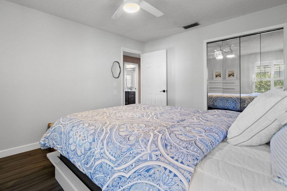 Guest Entry / Closet