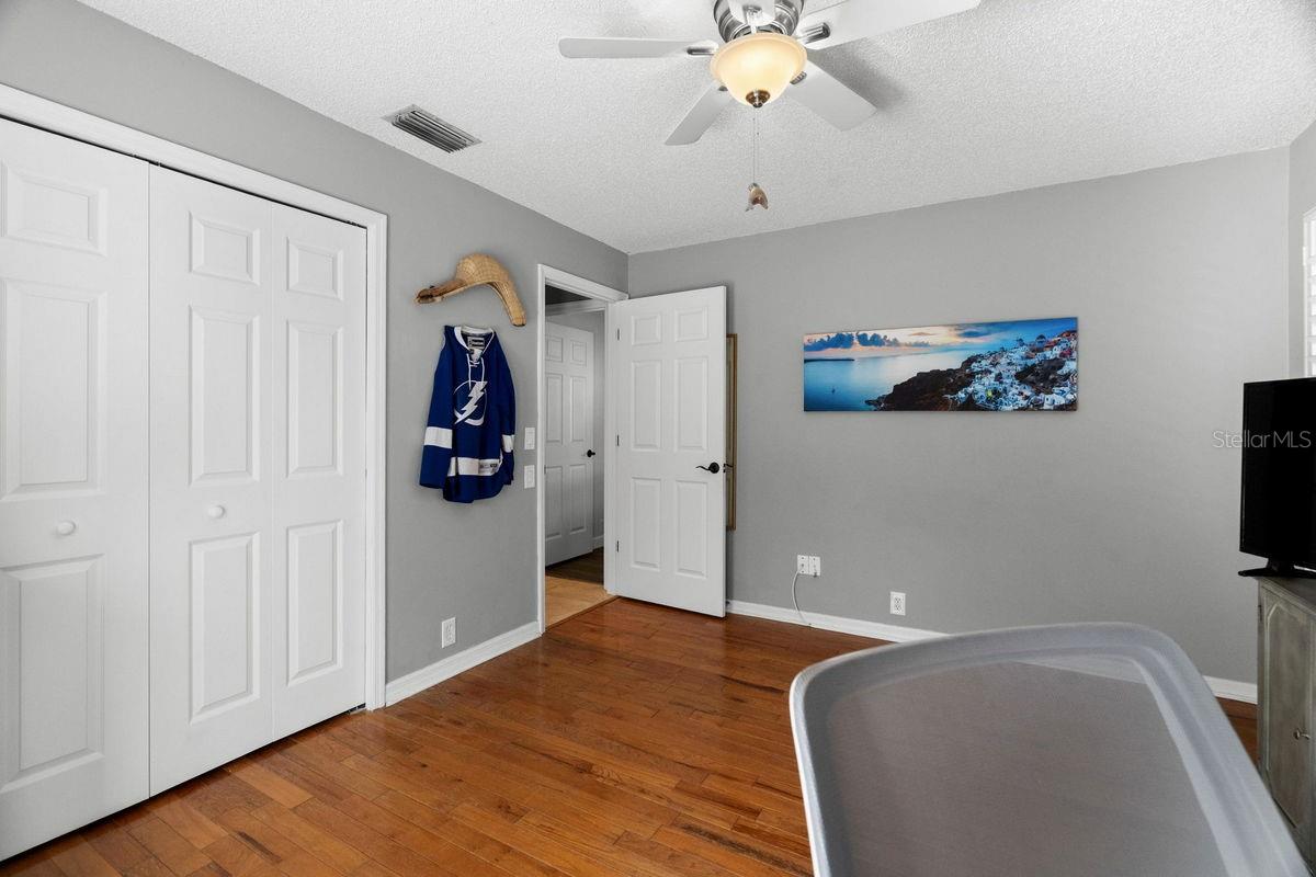 Office Entry / Closet