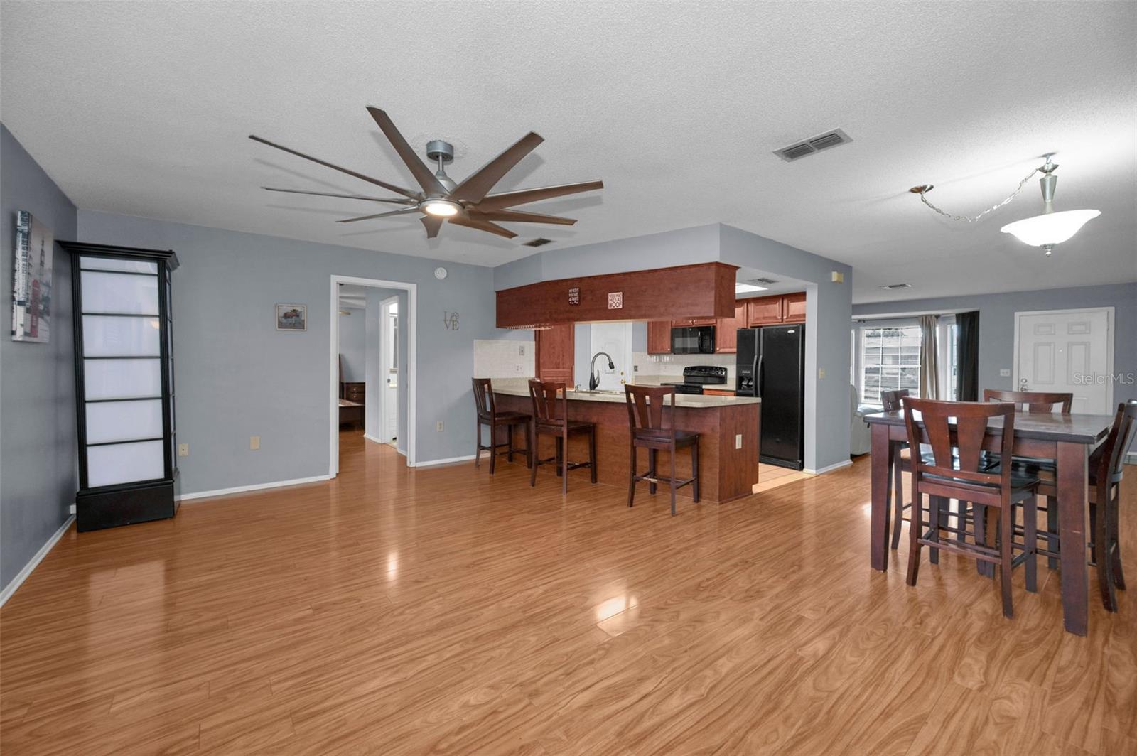 Breakfast Bar Overlooking Family room