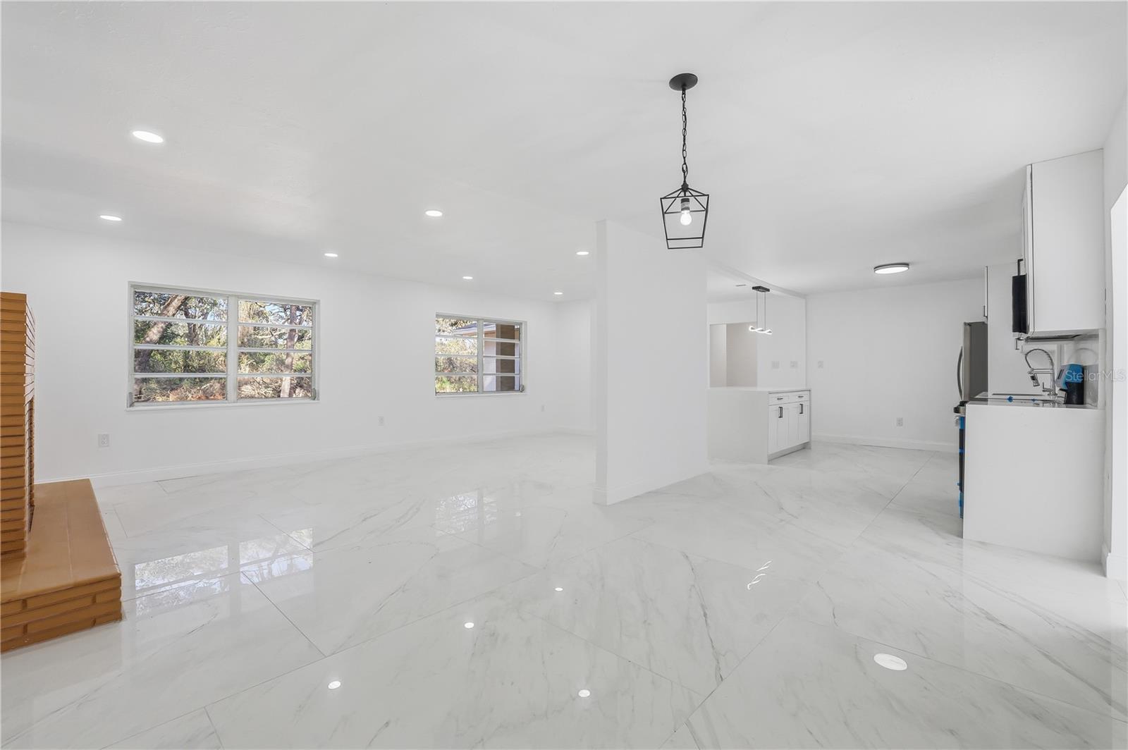 Virtual Stage Dinning Area