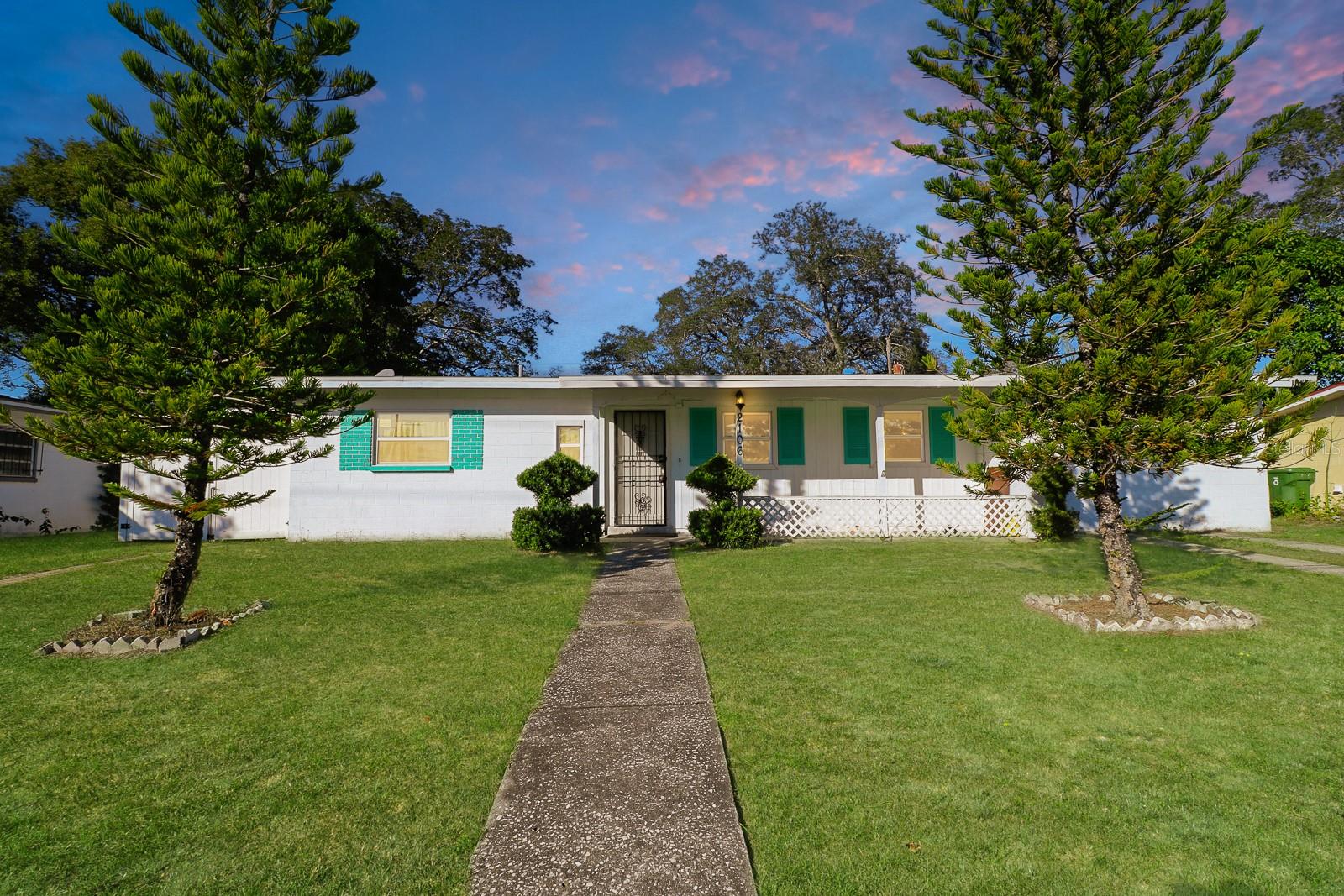 Virtually enhanced front view