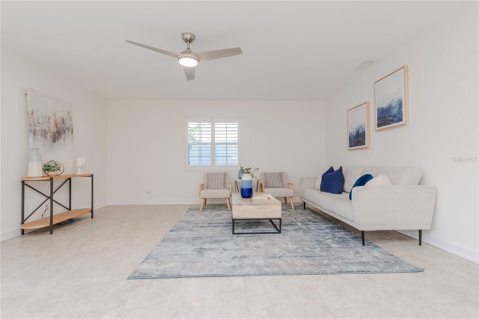 Spacious living room.