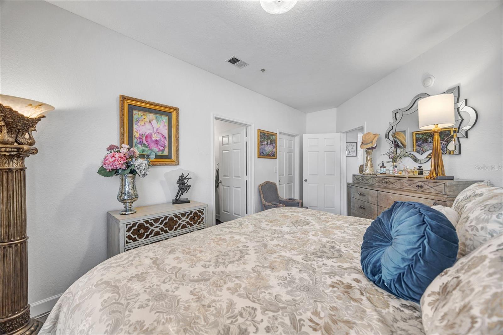 Primarty from window