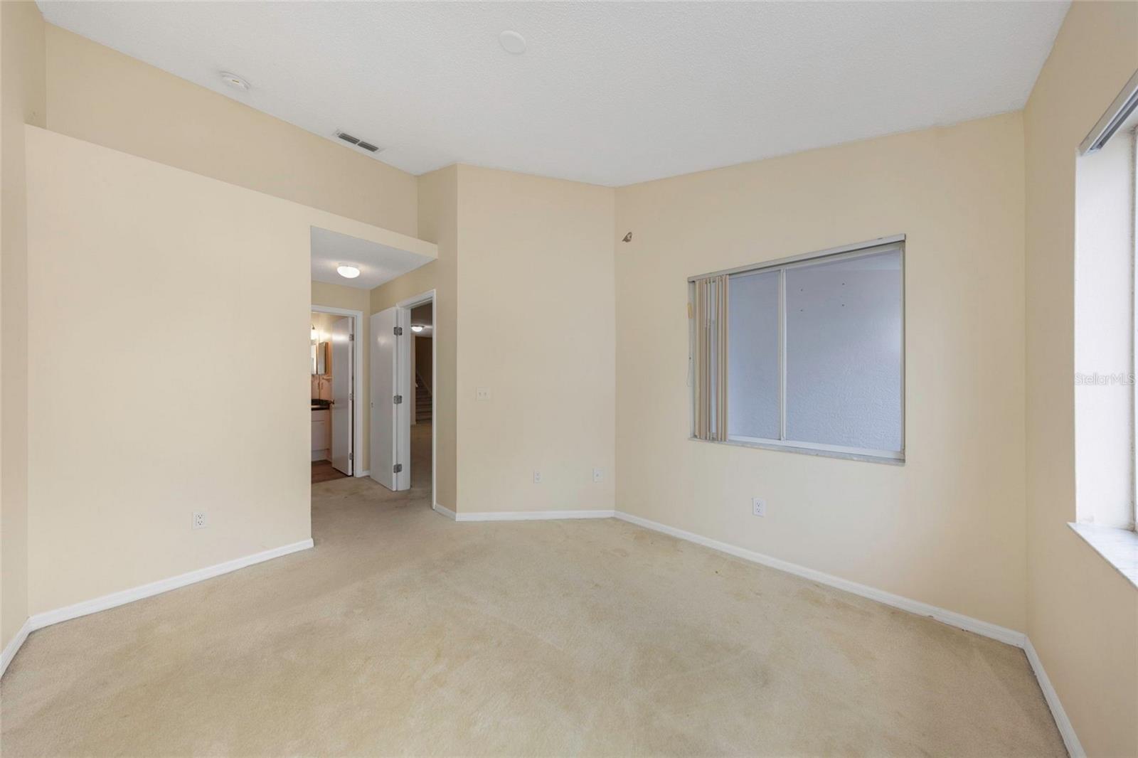 Master Bedroom - Reverse View