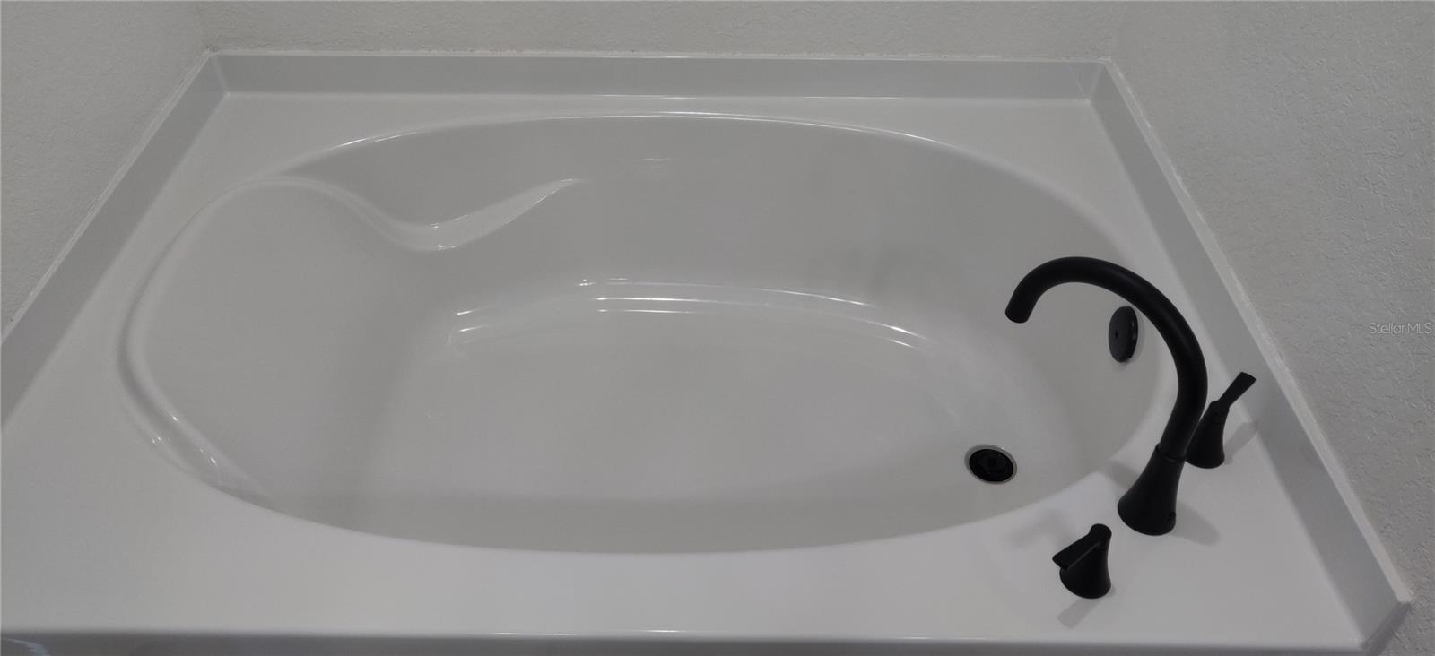 Primary Garden Tub
