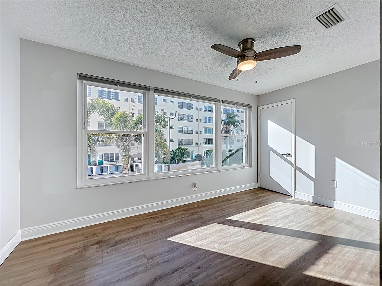 Sunroom - New Flooring 2022