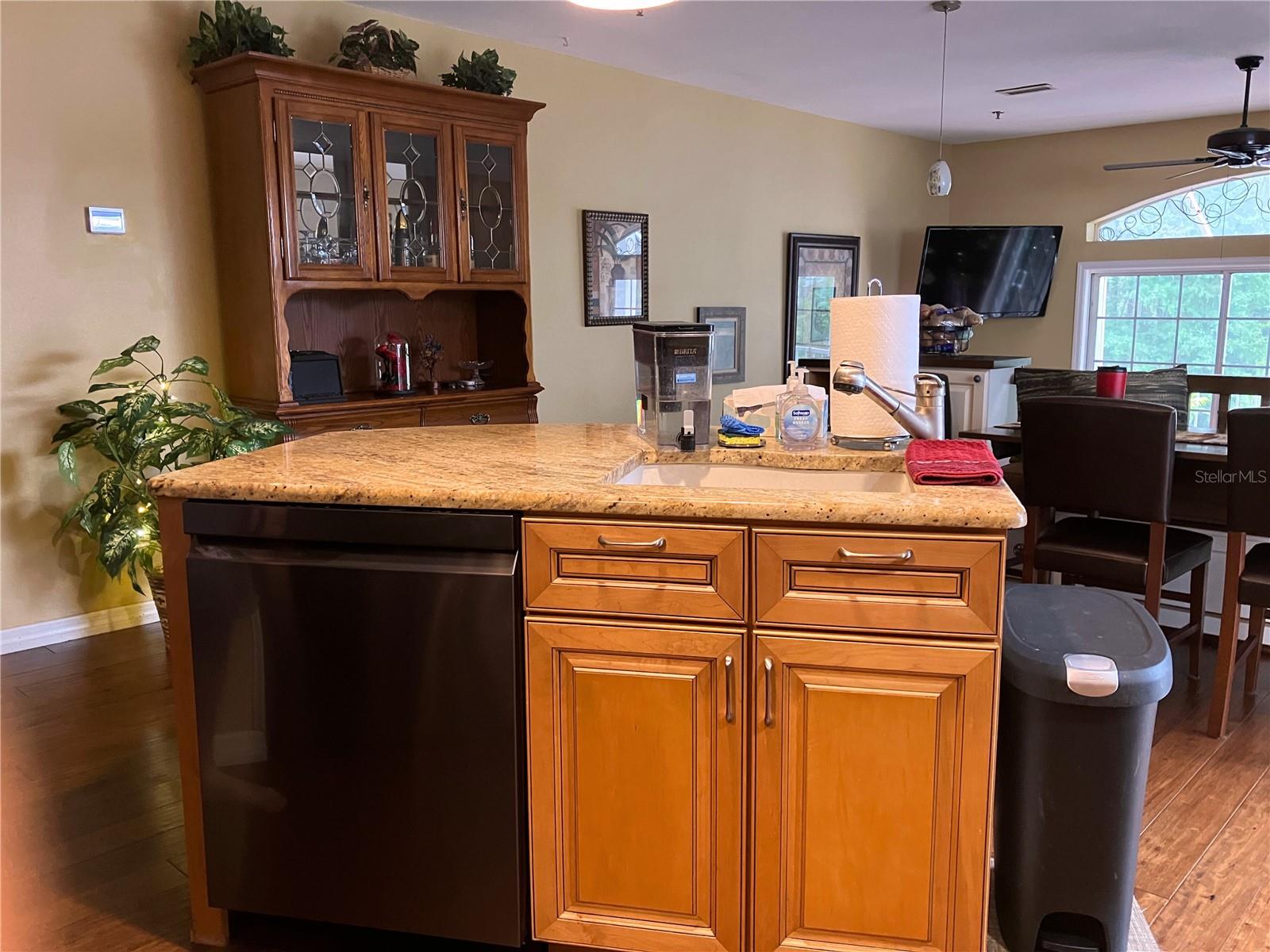 Kitchen updated in 2022