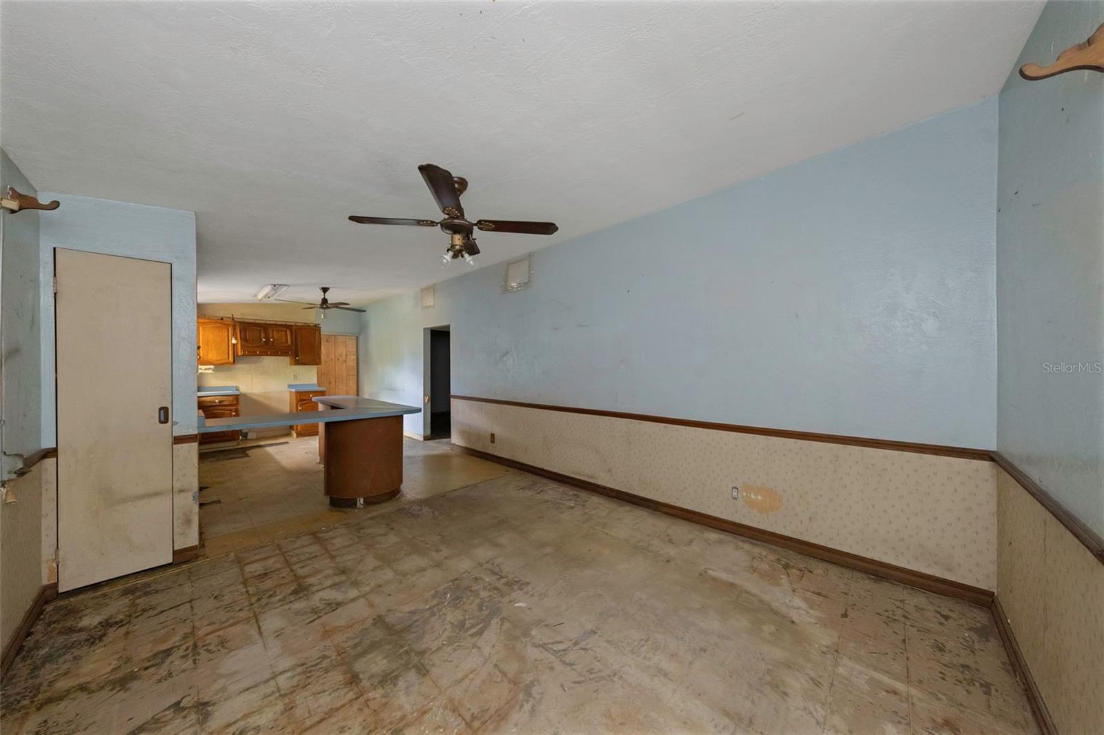 Dining Room - Reverse View