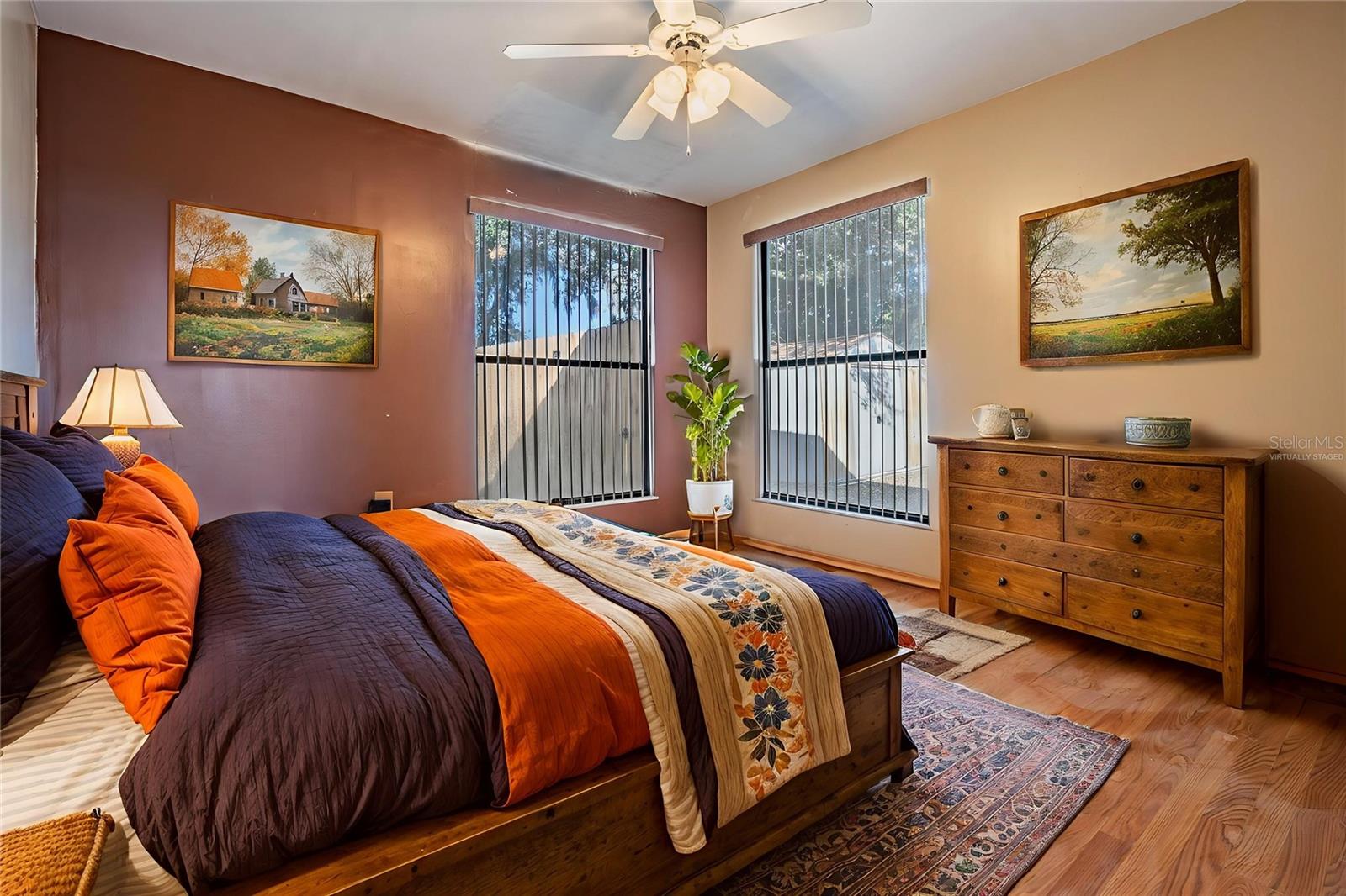 This photo has been Virtually Staged.