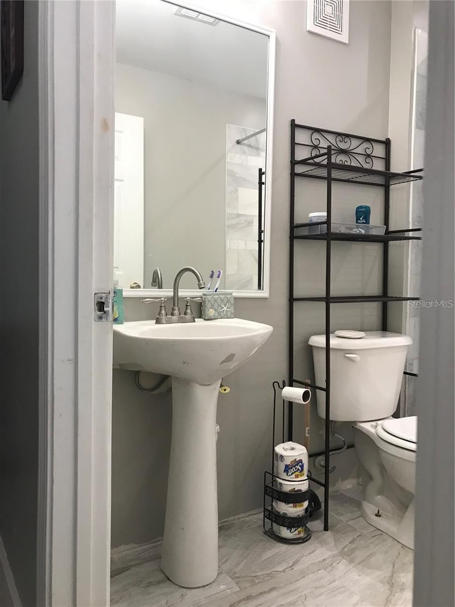 THIS HAS BEEN REPLACED WITH A CABINET