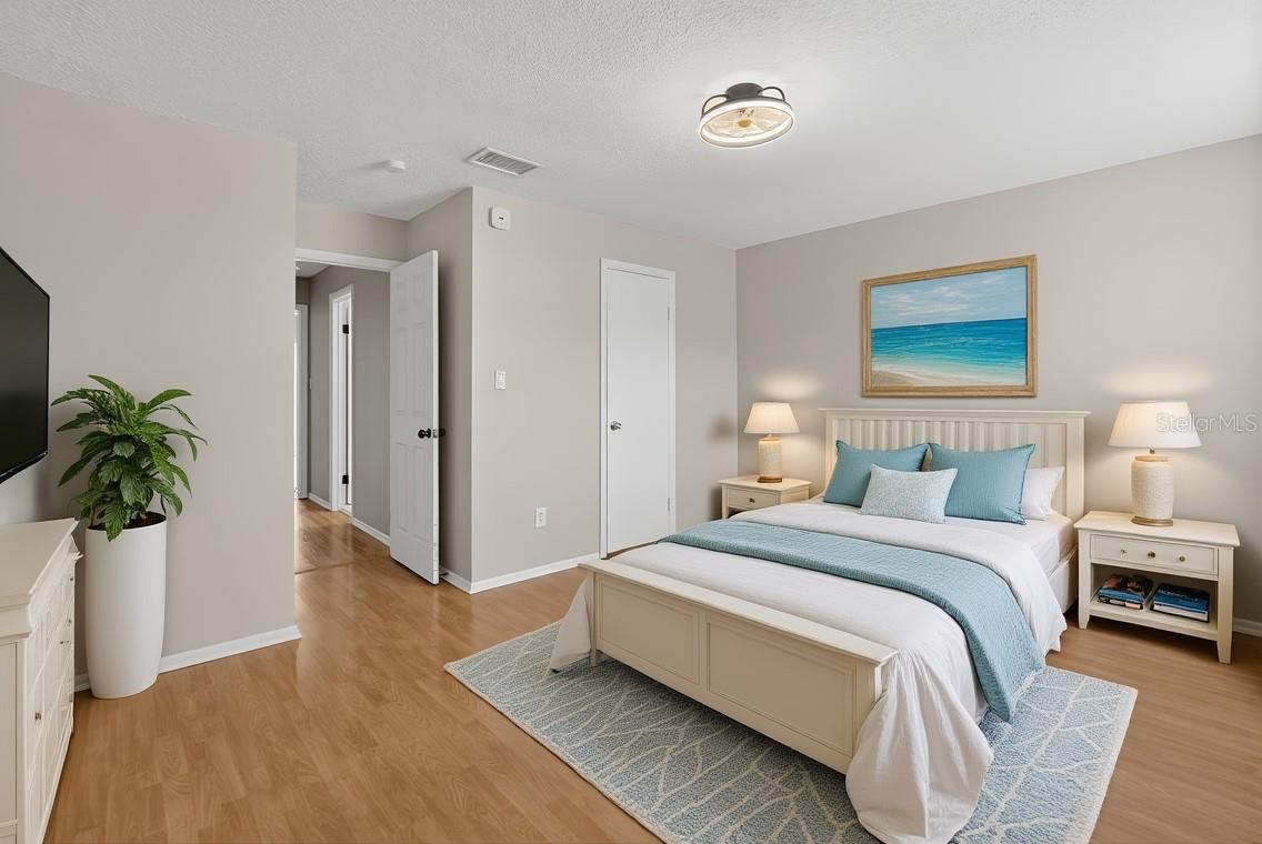 2nd Bedroom with walk-in Closet