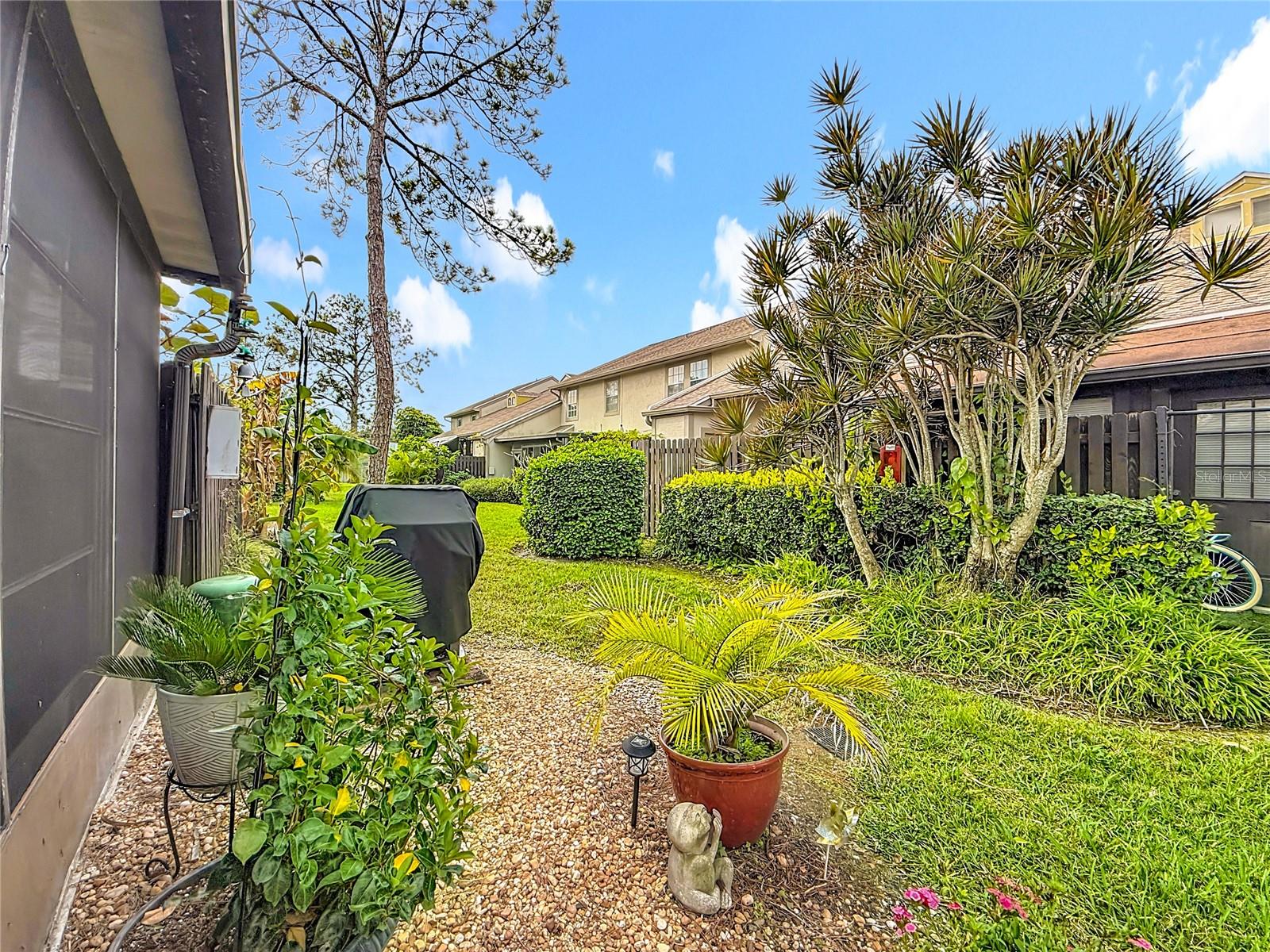 502 Bough Ave - garden area behind townhome