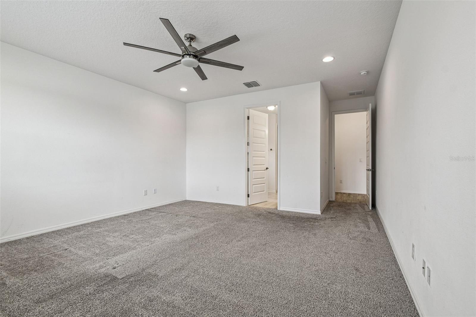 Master Bedroom Pic 2