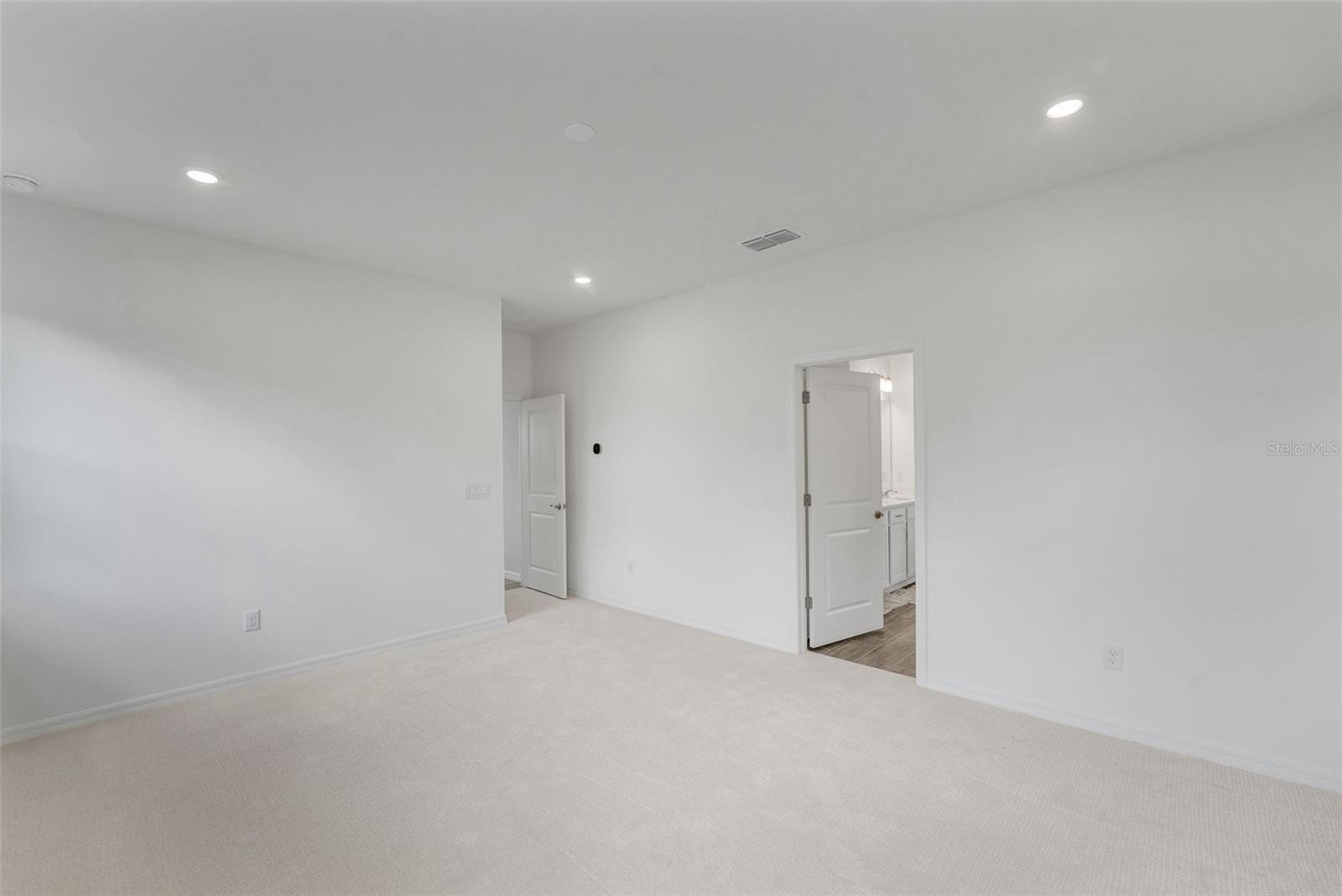 G5105753