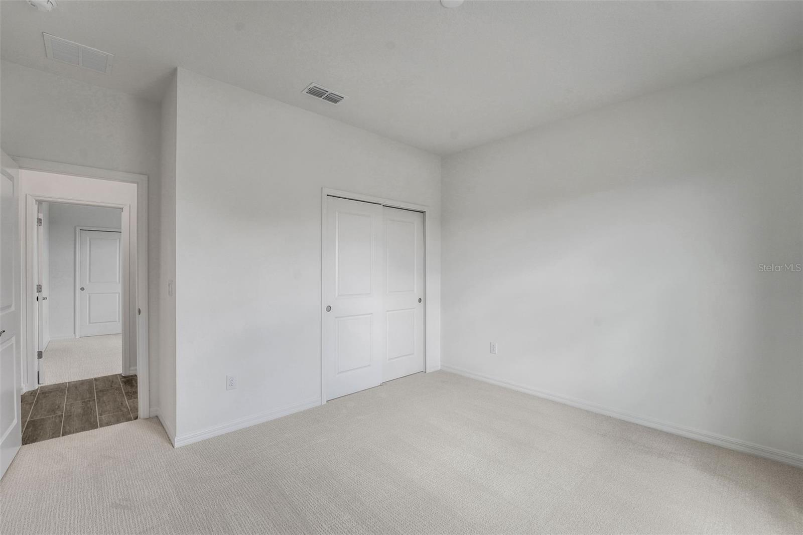 G5105753
