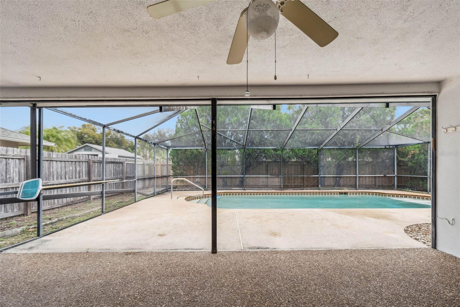 Covered porch/Pool deck