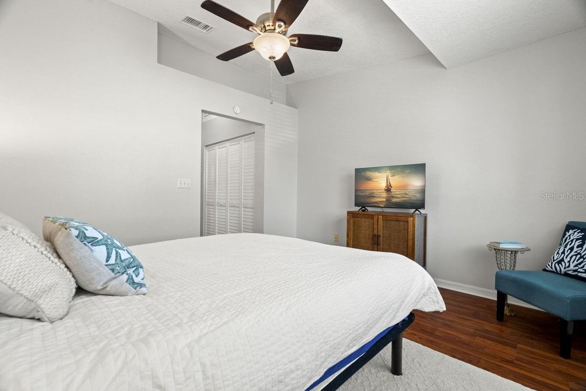 Master Entry - Closet