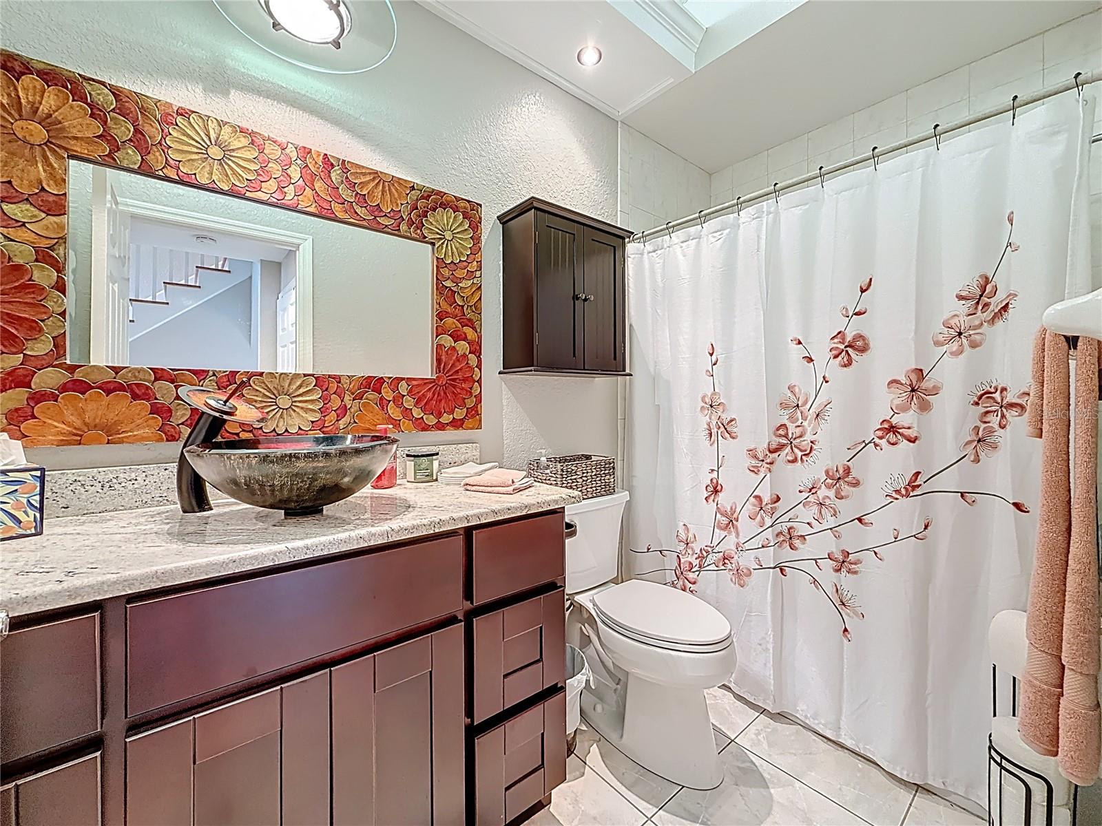 downstairs full bathroom