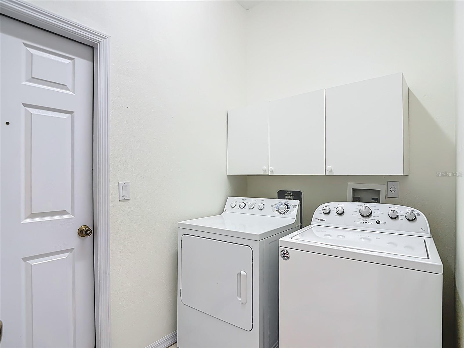 laundry room off of garage