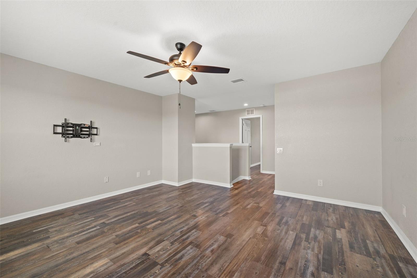 Upstairs Loft/Flex Space