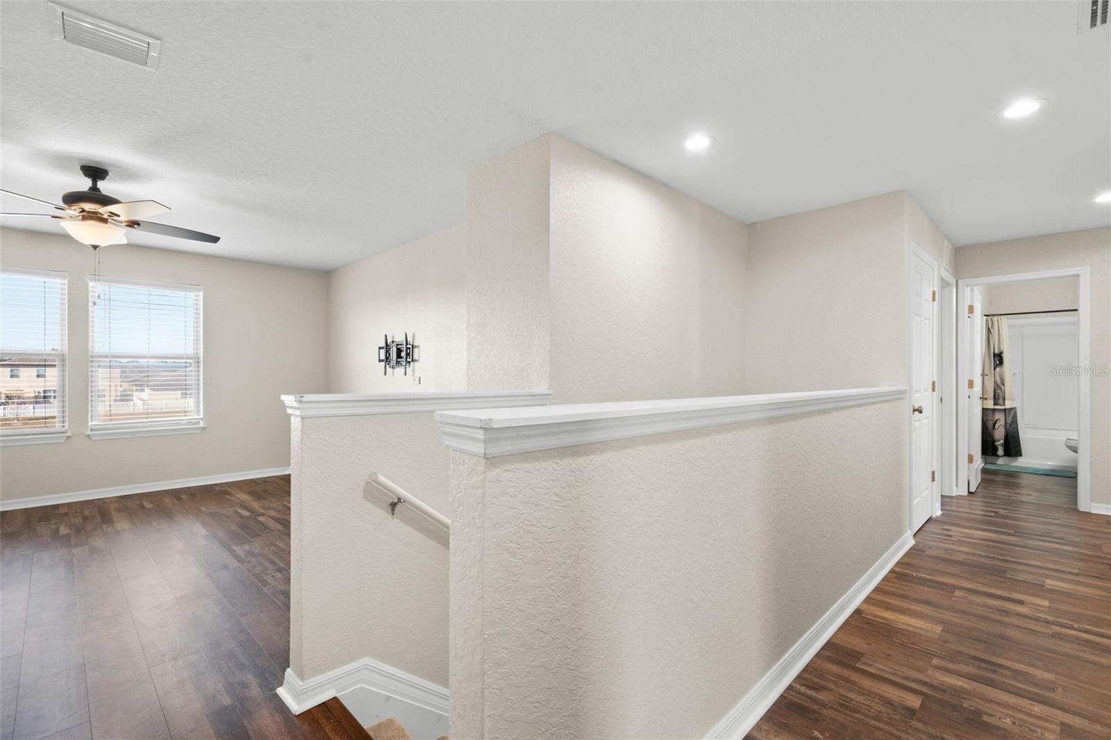 Upstairs Loft/Flex Space