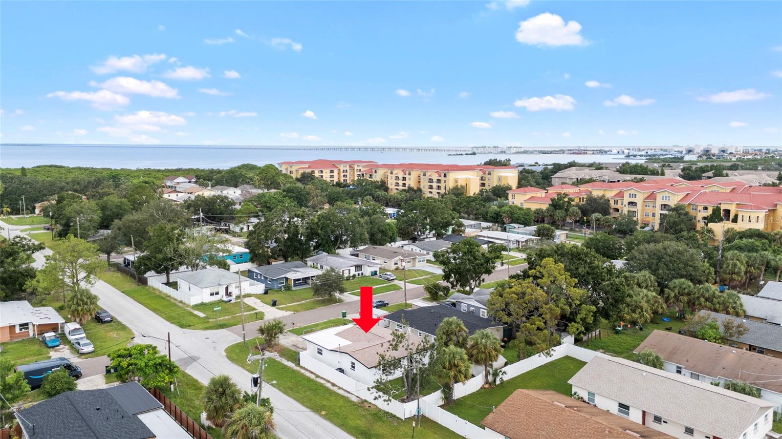 Adorable home near Lovely Tampa Bay.