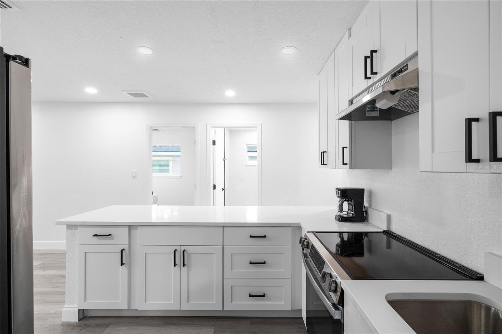 Lots of Cabinet Space