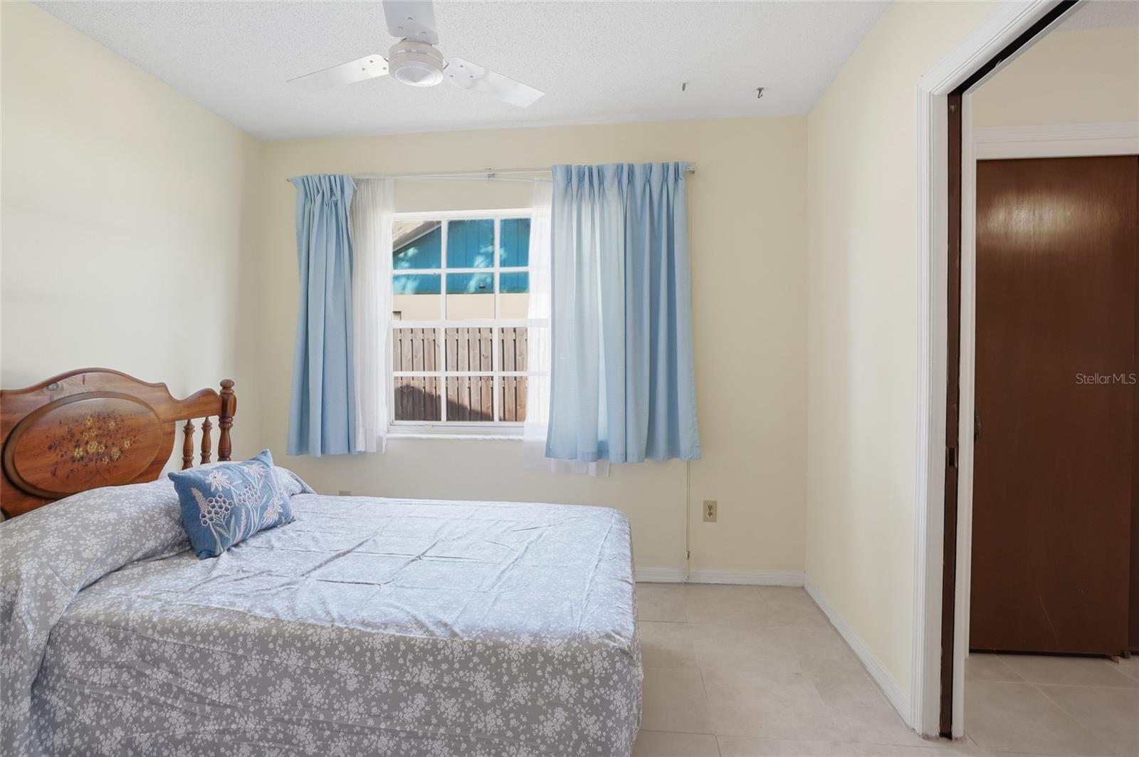 3rd bedroom with loads of light