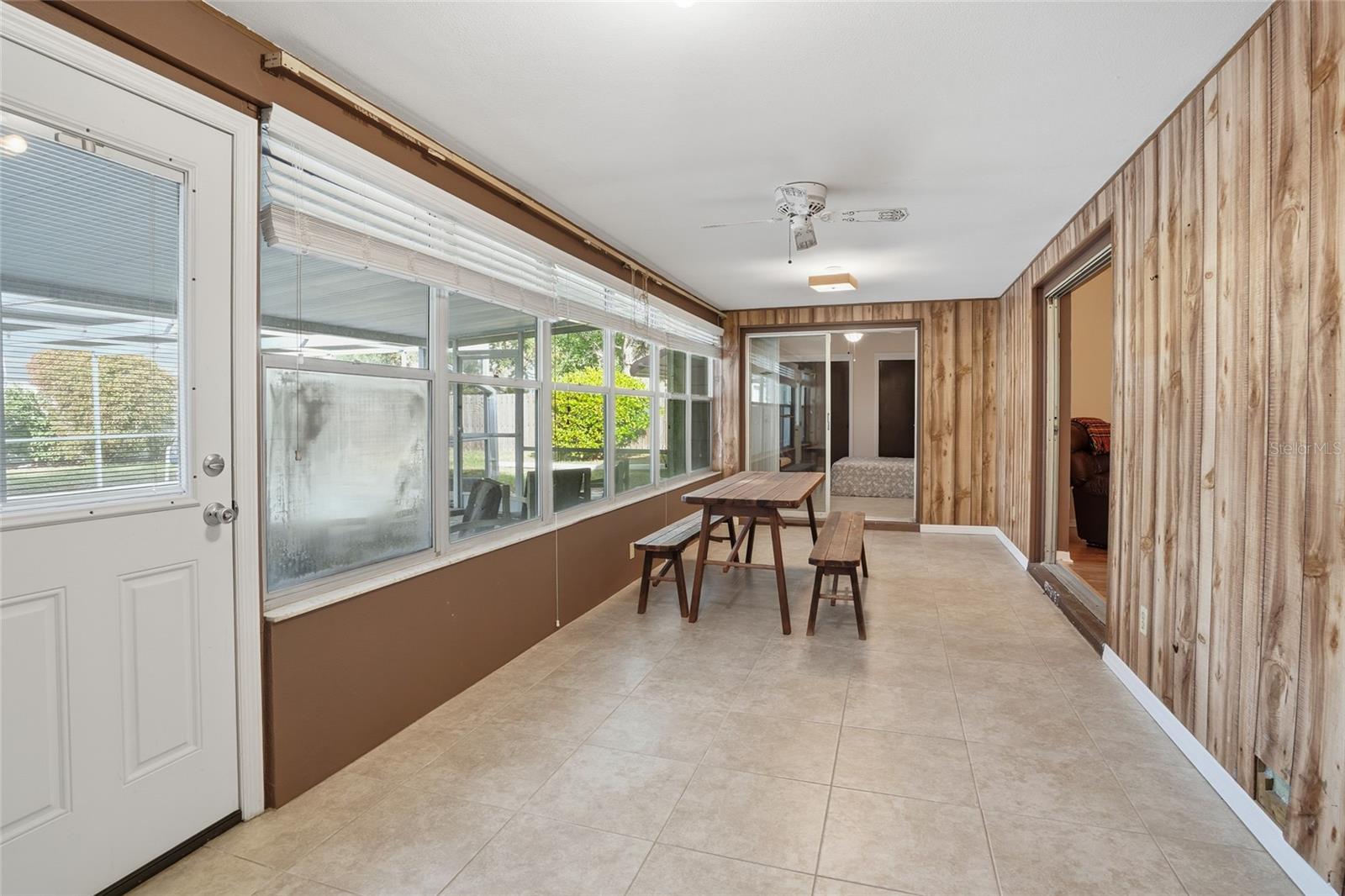 florida room is extra 1300 square feet!