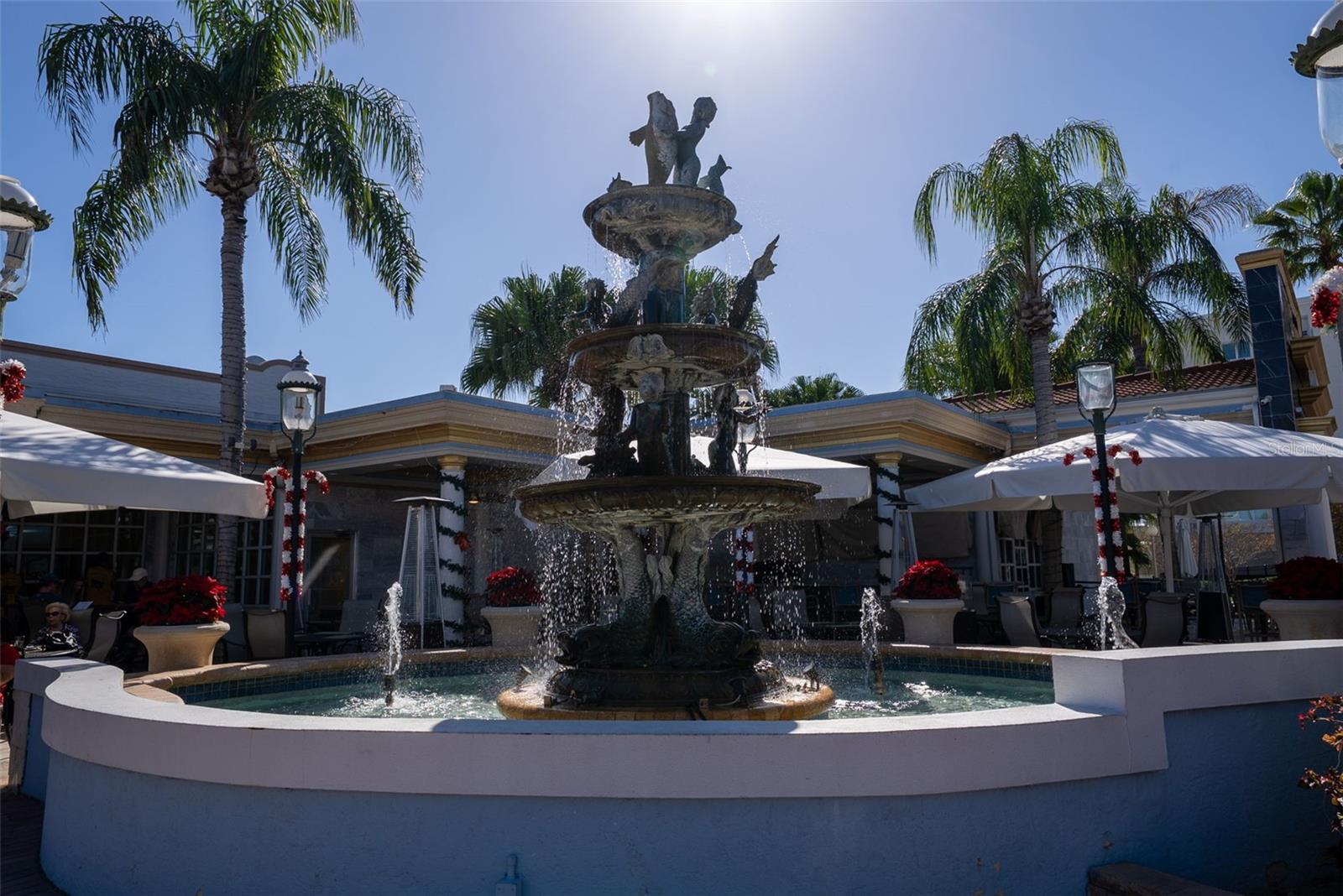 Fountain and outside bar area in front of Safety Harbor Resort & Spa