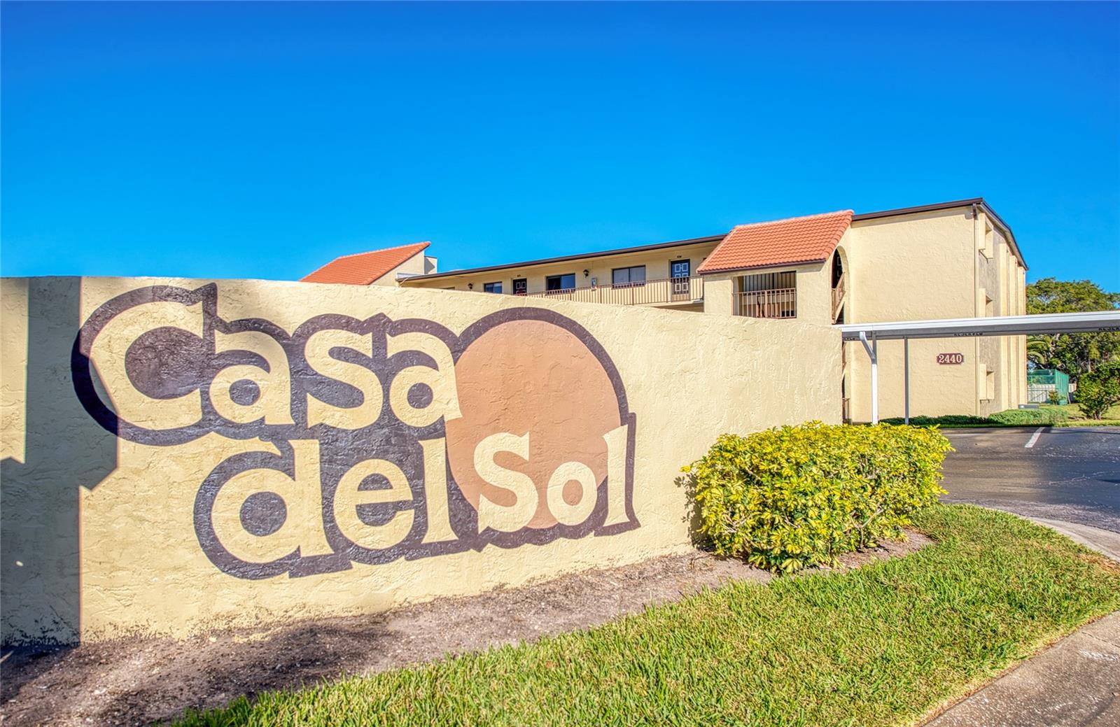 Complex is named Casa del Sol.