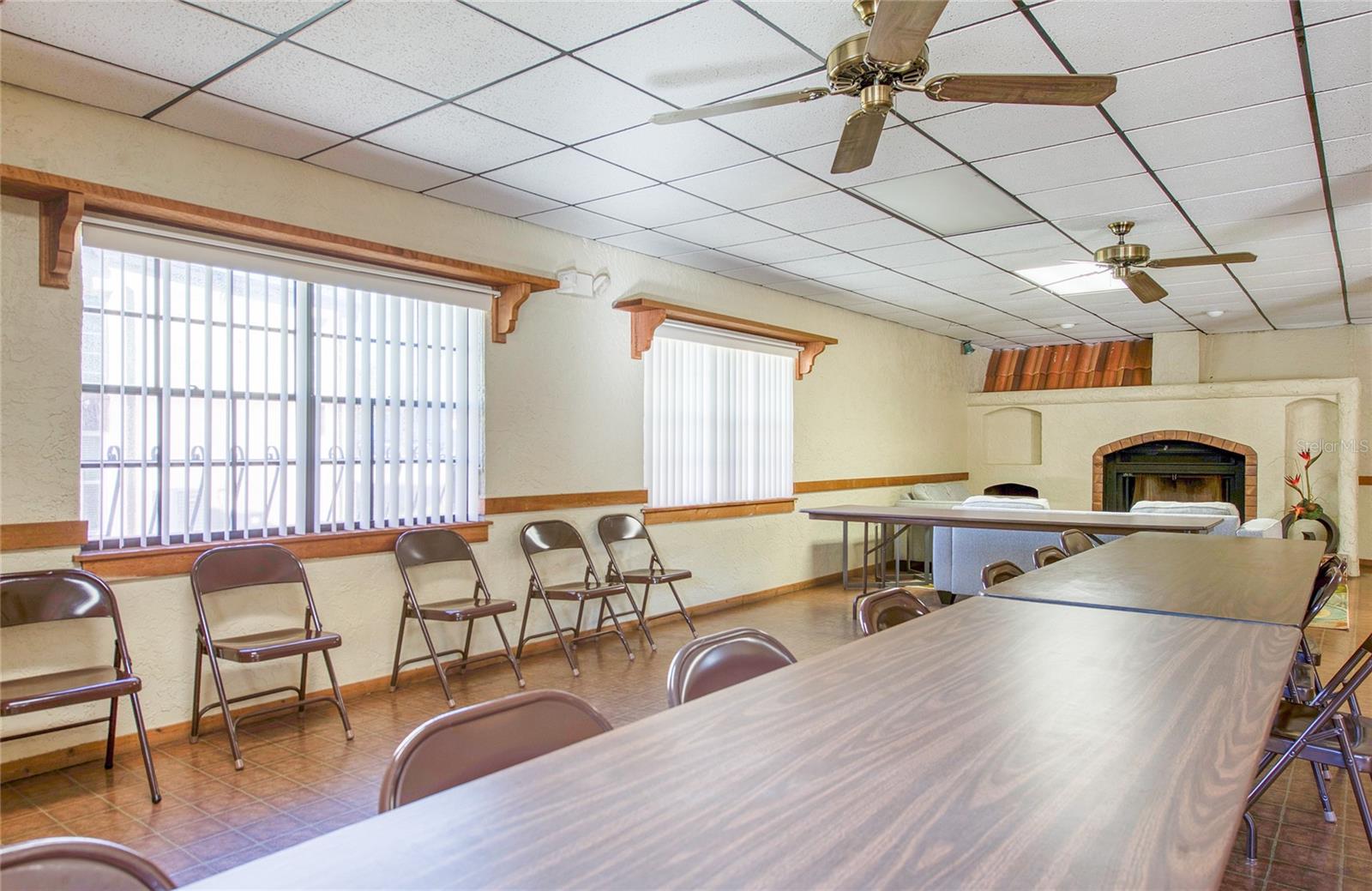 which can be used for meetings and parties.