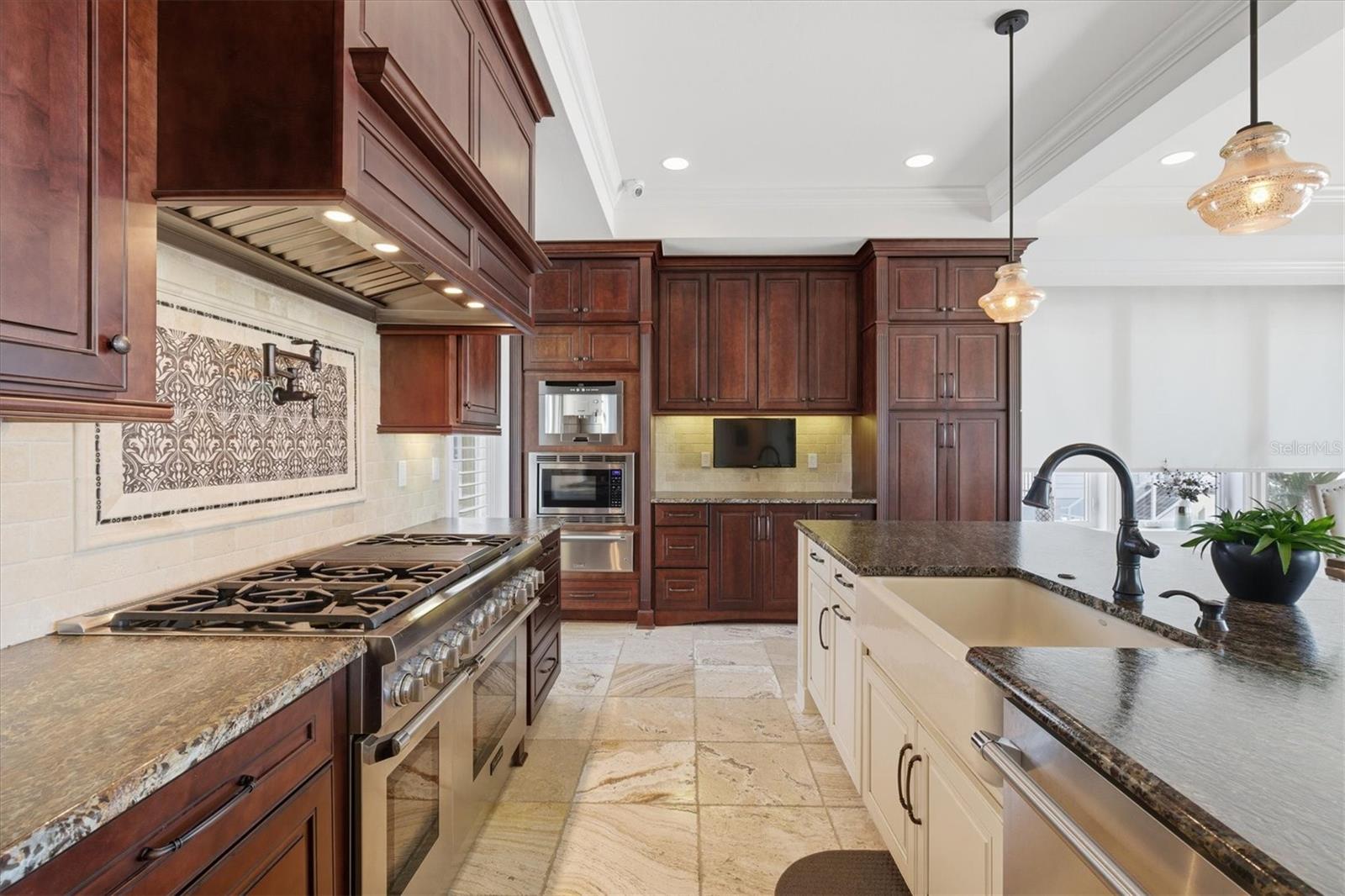 Gourmet chef's kitchen, beautiful views