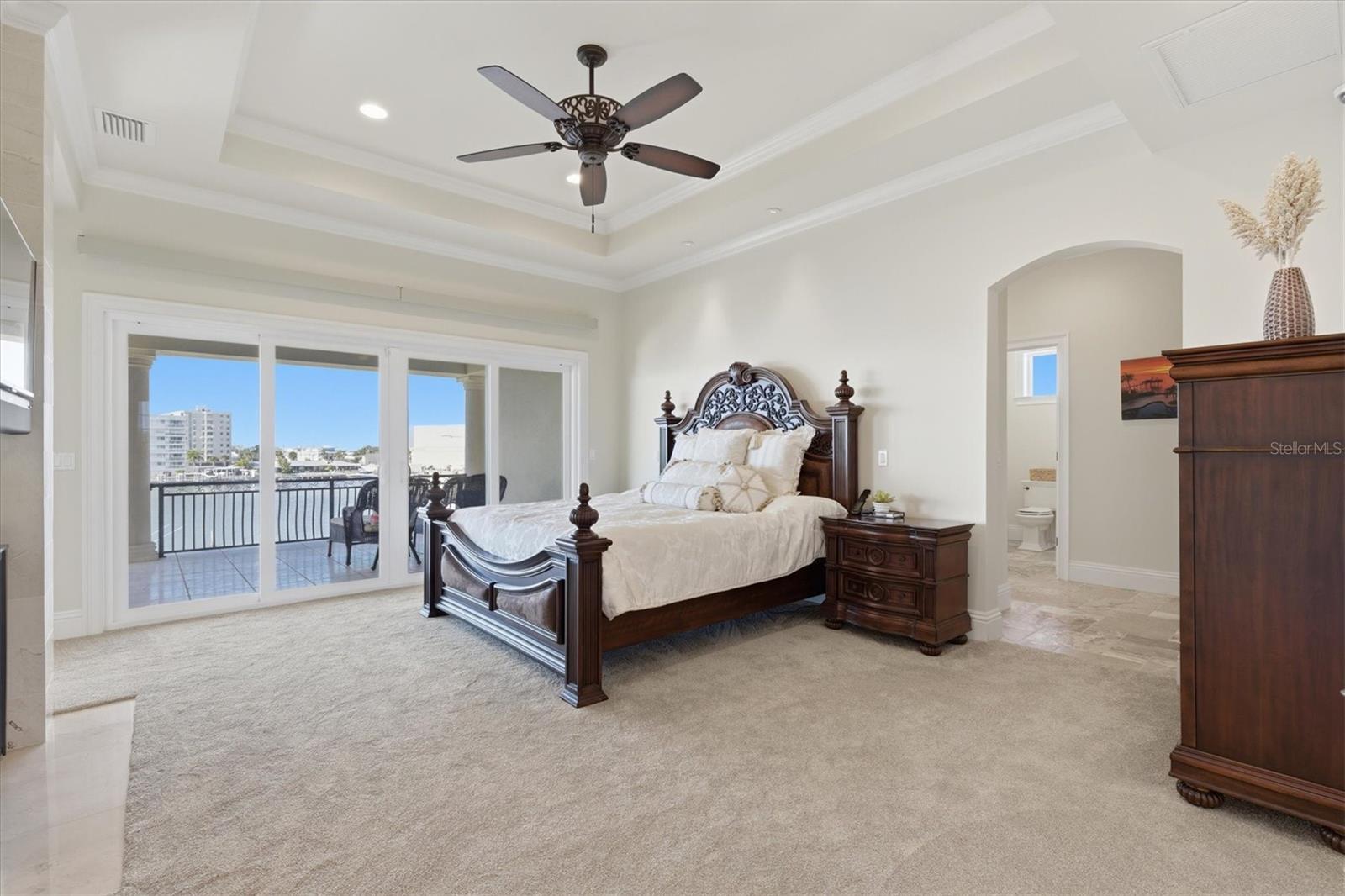 Upstairs private primary suite with fabulous views!