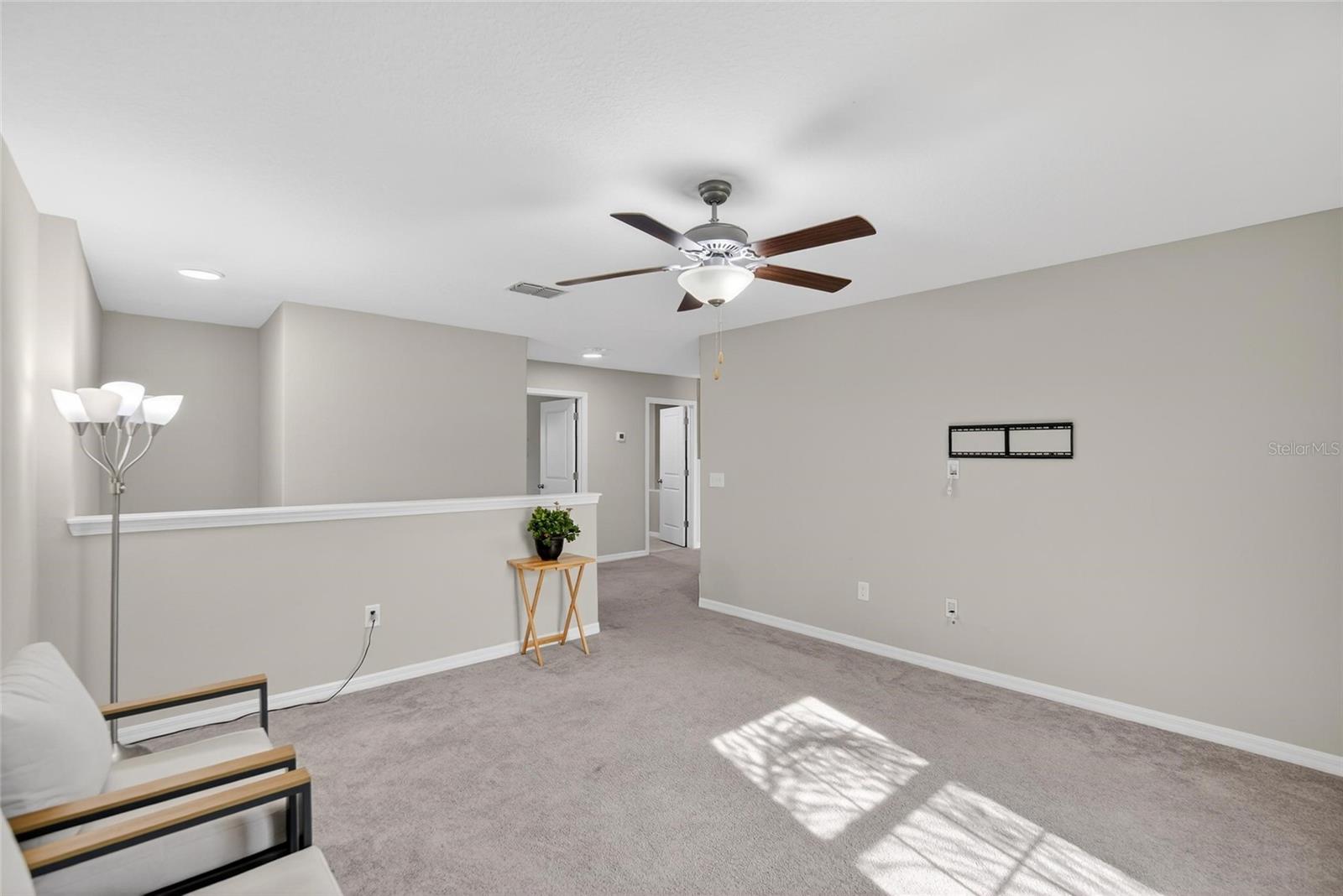 2nd Floor bonus area