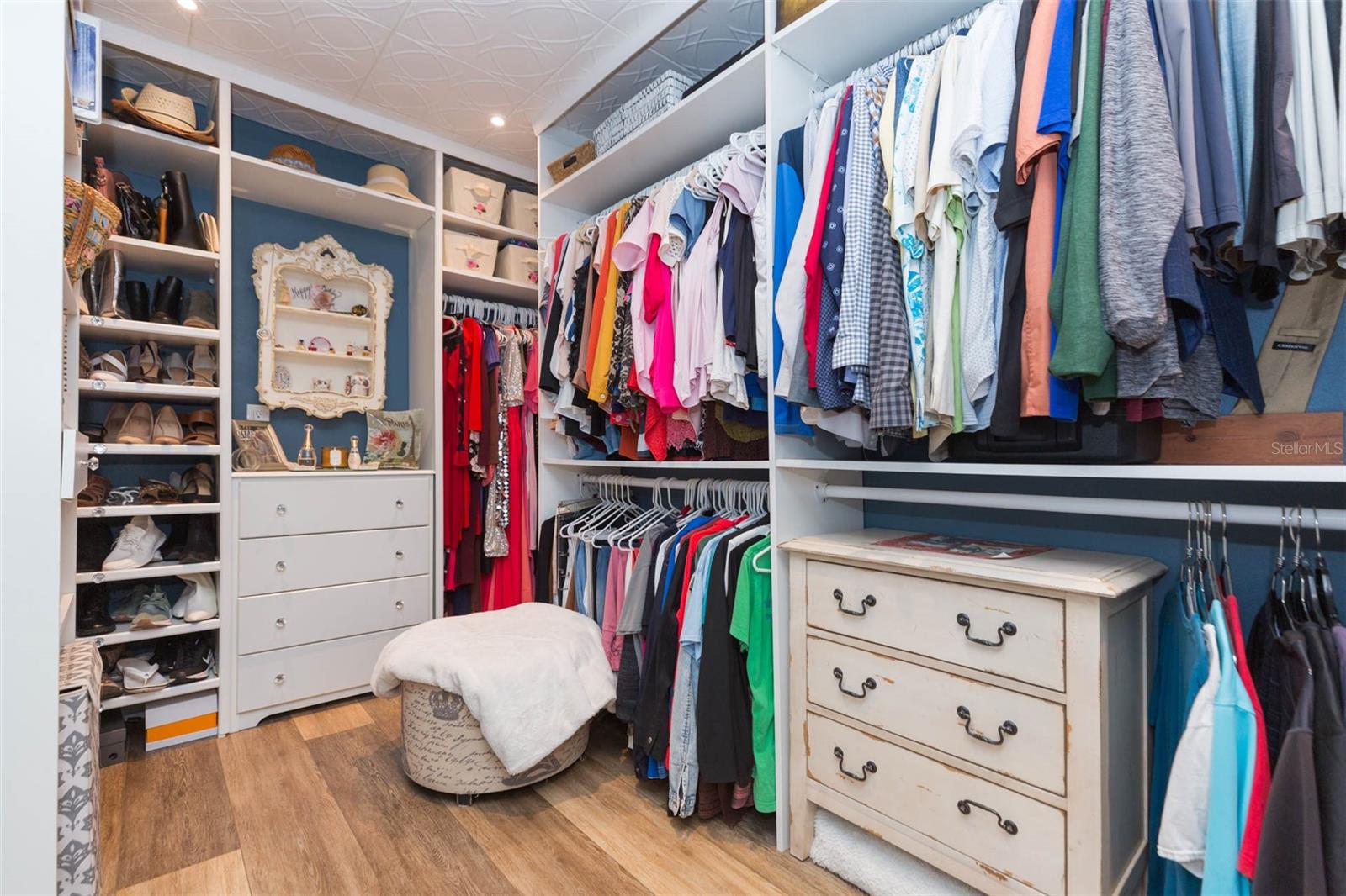Walk-in Primary Closet