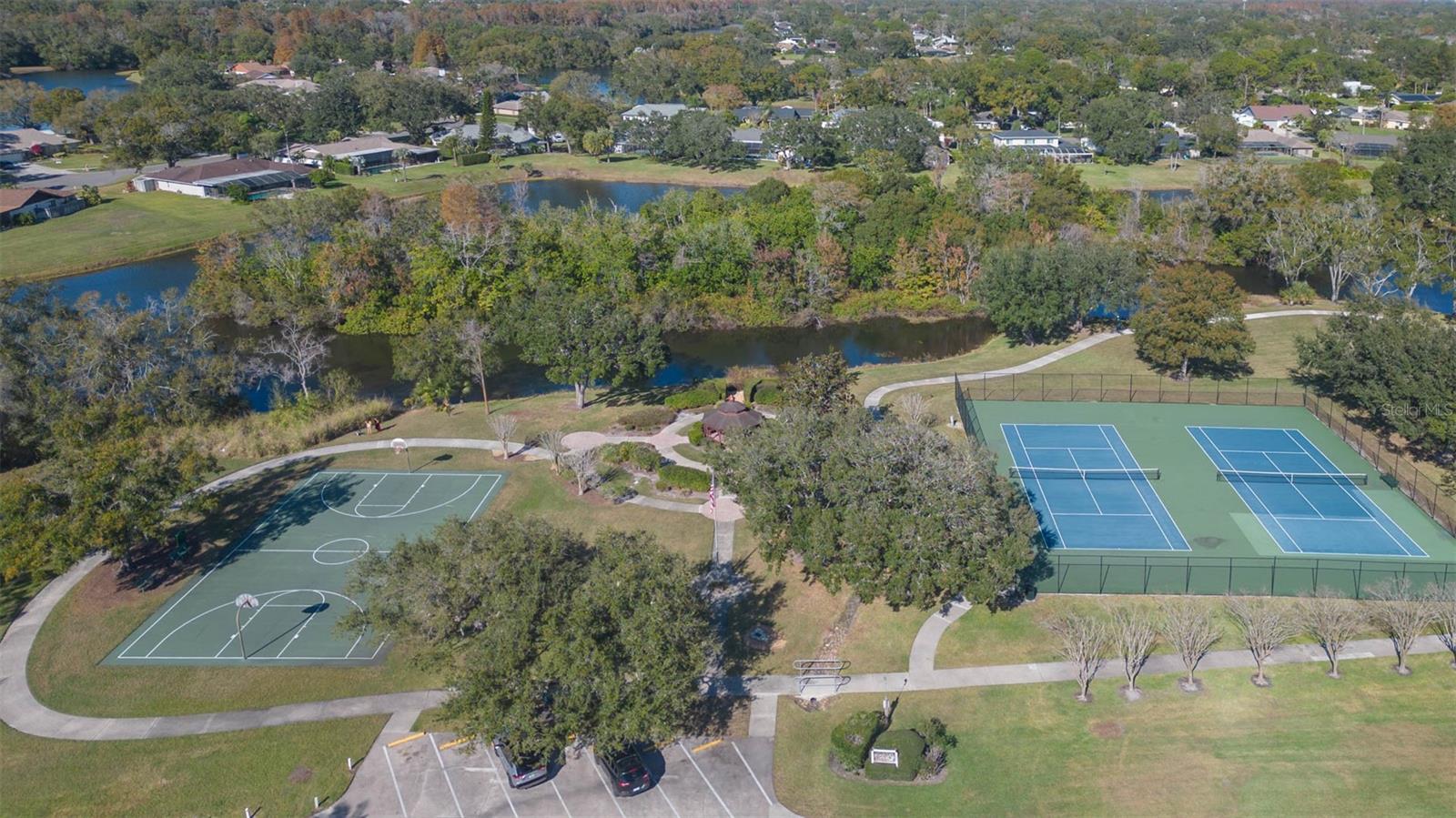 Carrollwood Village Basketball & Tennis Courts