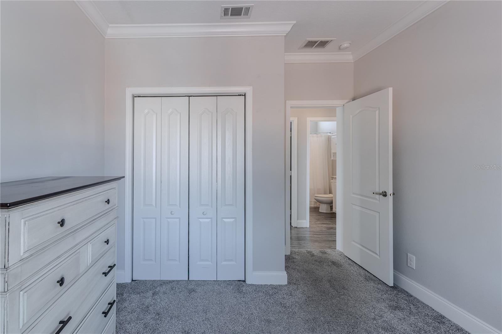 Guest Bedroom Closet