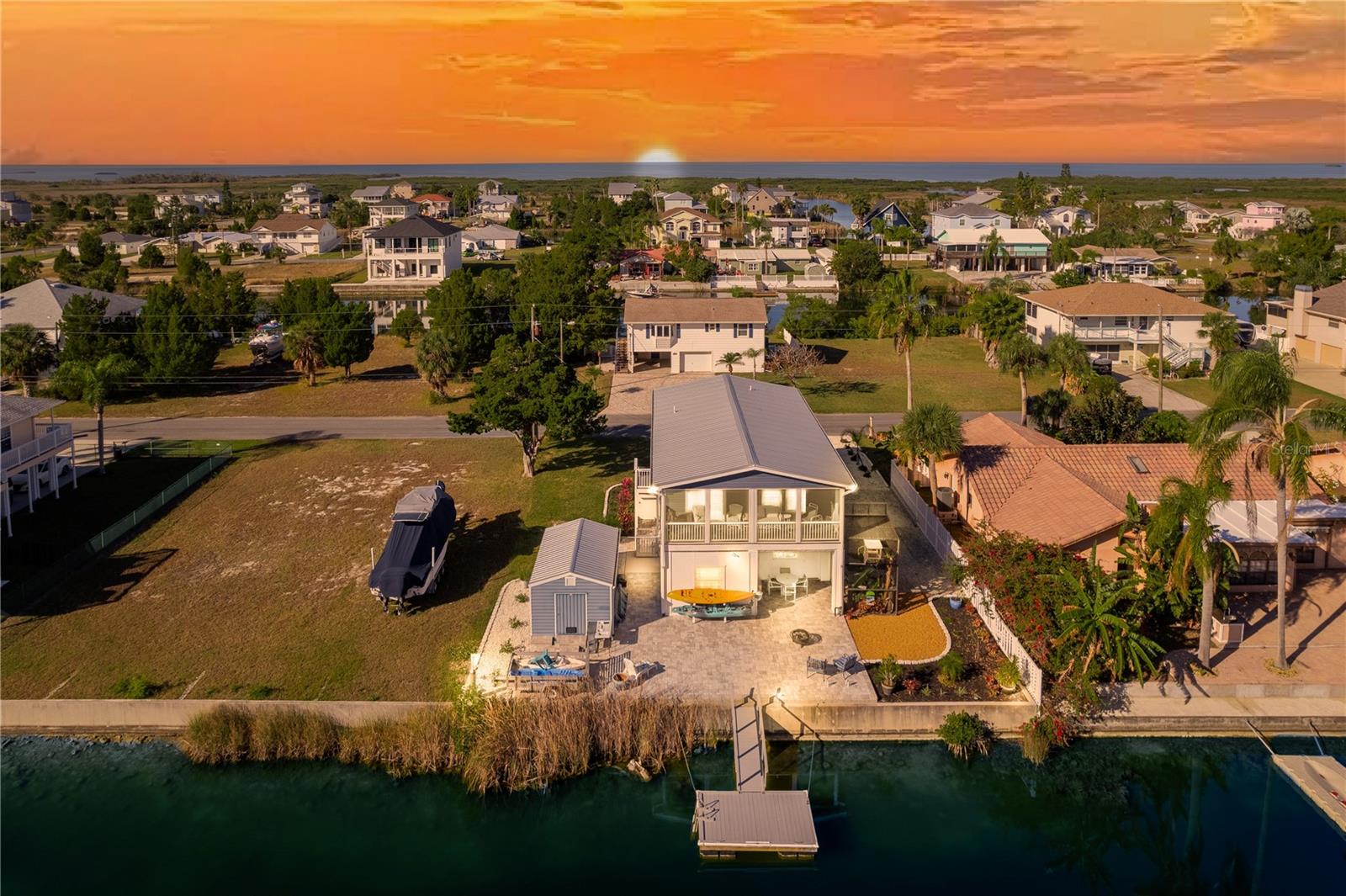 Many Amazing Sunsets