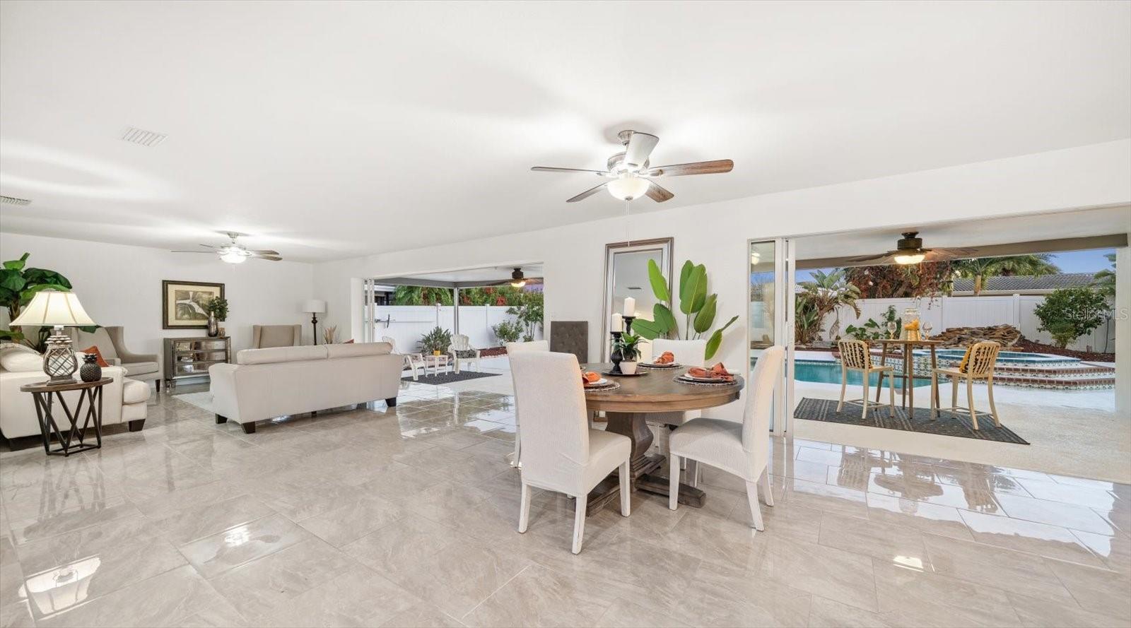 The popular  open plan compliments the exquisite easy care tile flooring.