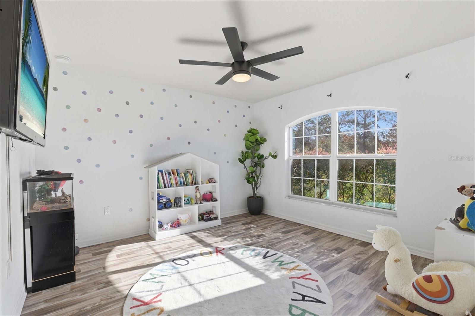 Potential 4th Bedroom