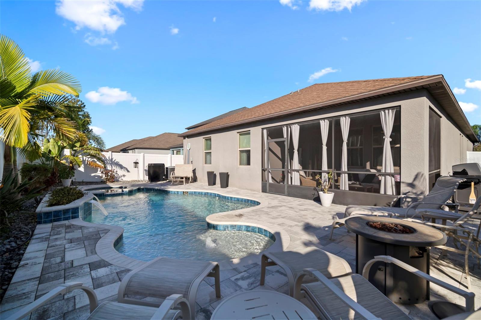 Saltwater Private Oasis