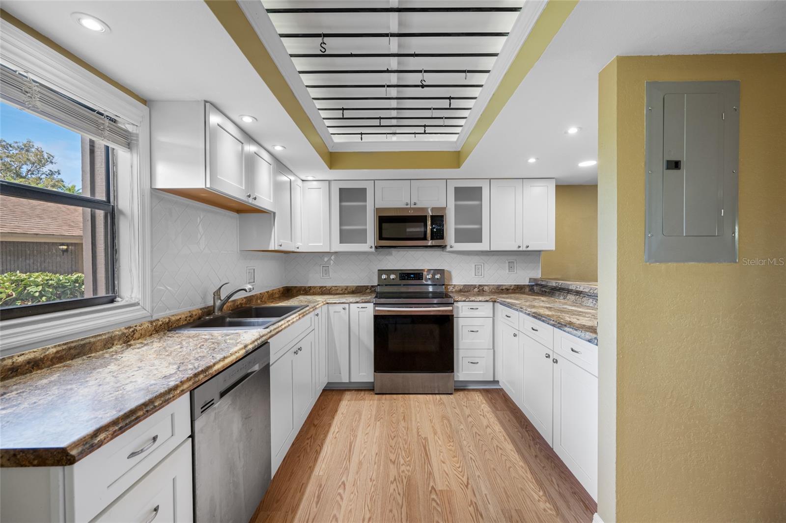 Kitchen with Granite counter top