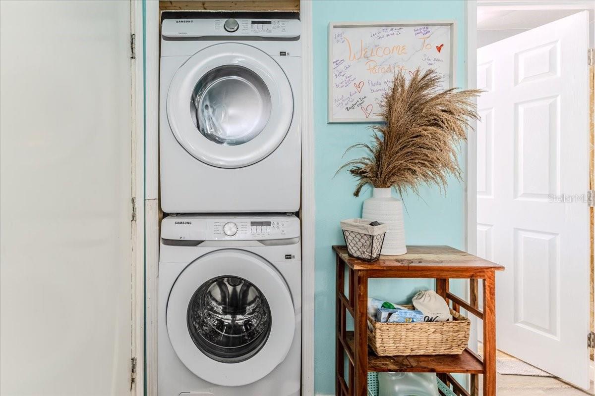 Stackable Washer & Dryer