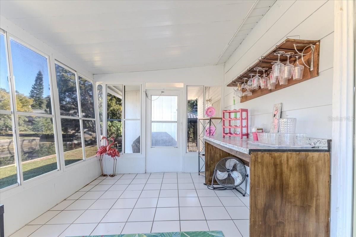 Florida Room with Bar