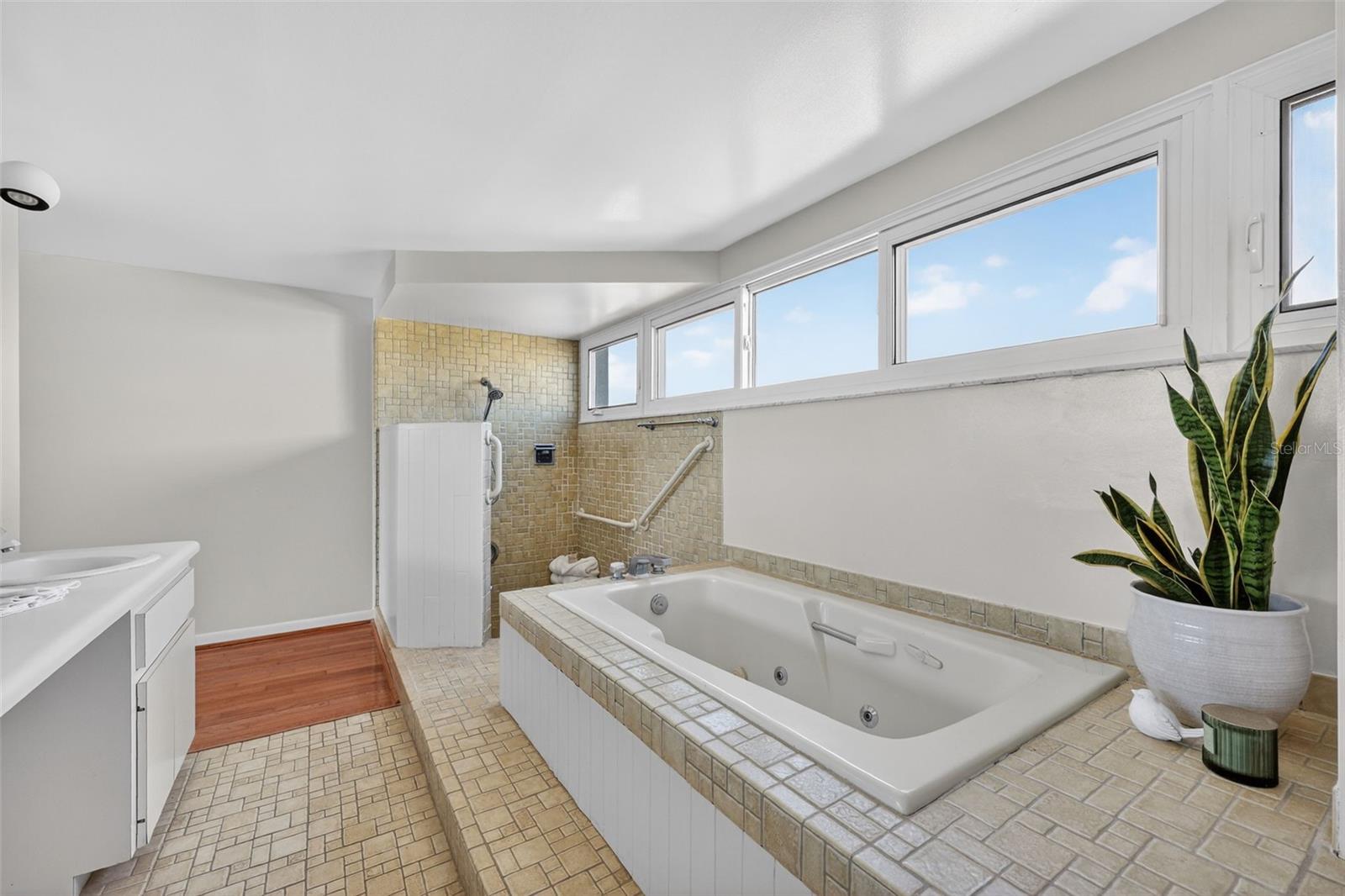 Primary Ensuite Bathroom