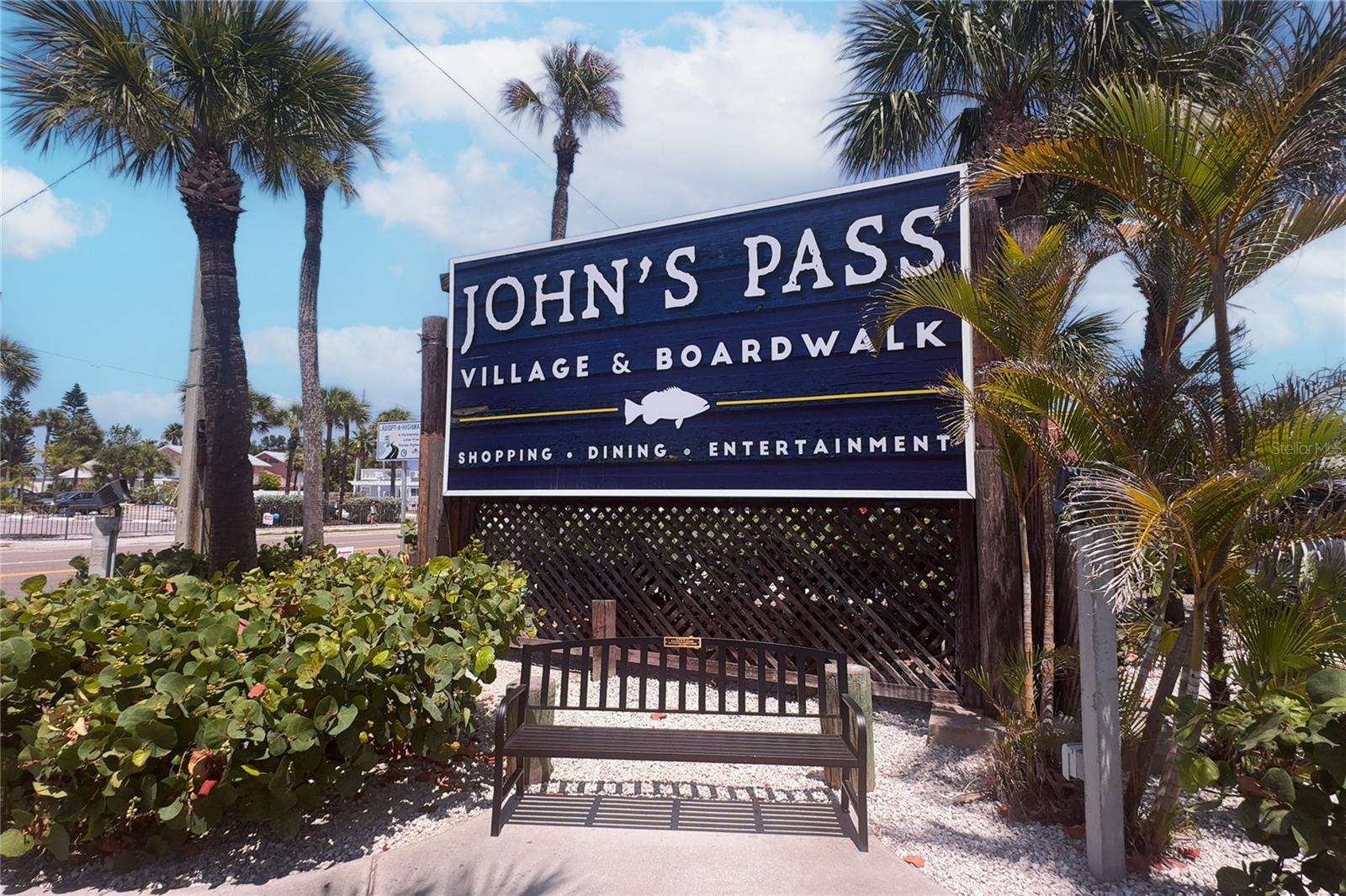 Close to Area Beaches and Attractions!