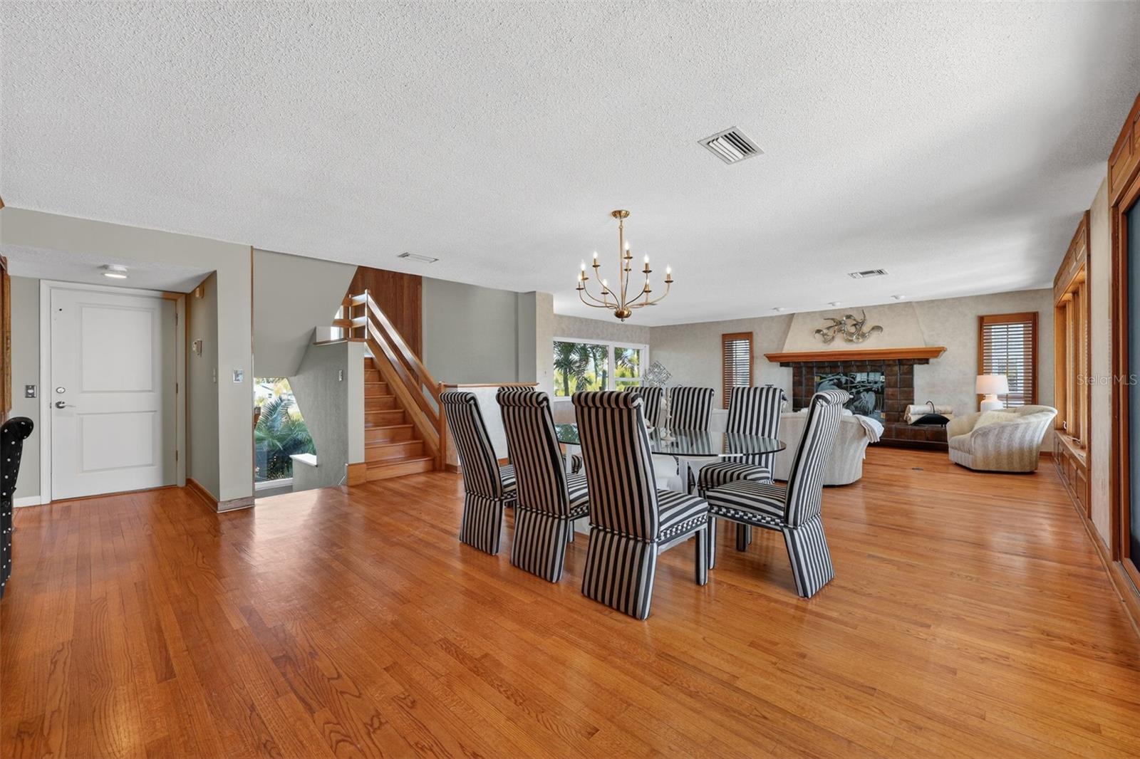 Open Concept Main Living Area