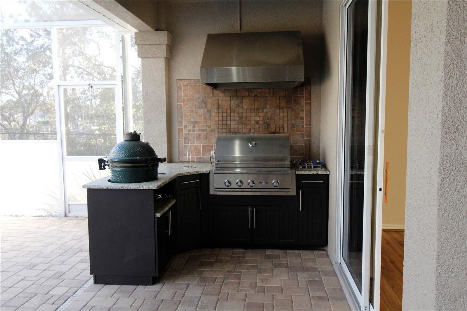 Outdoor grill and Coleman egg