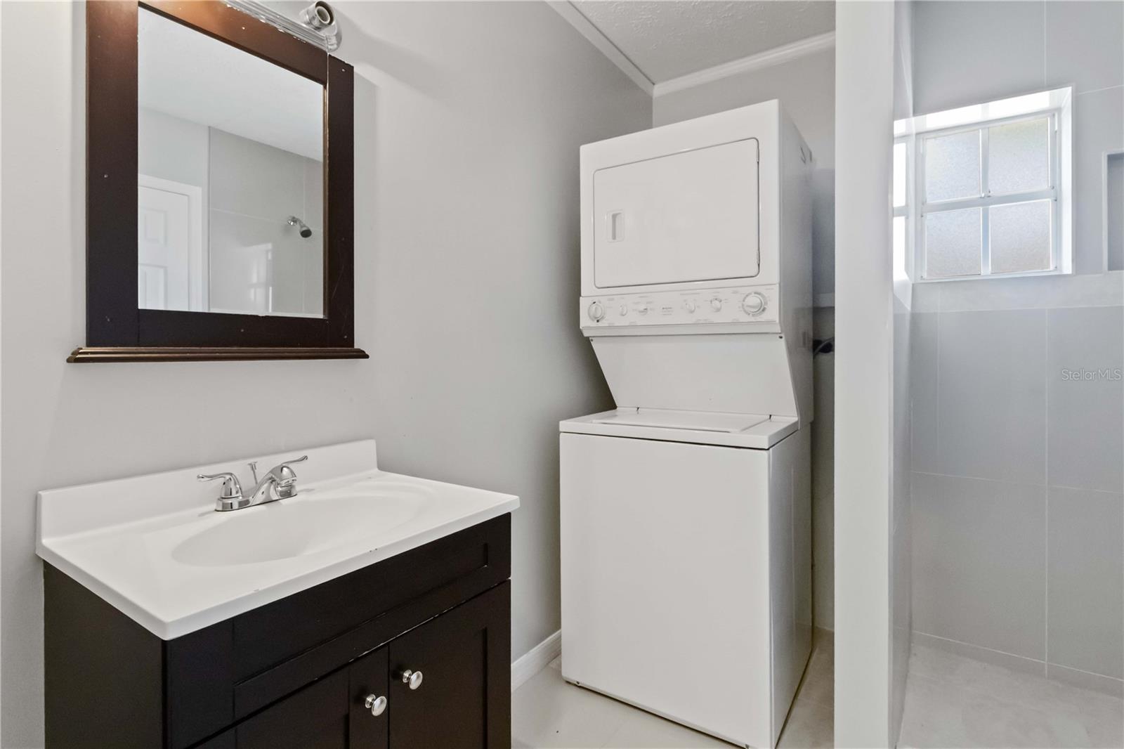 Full bathroom #2 with washer and dryer